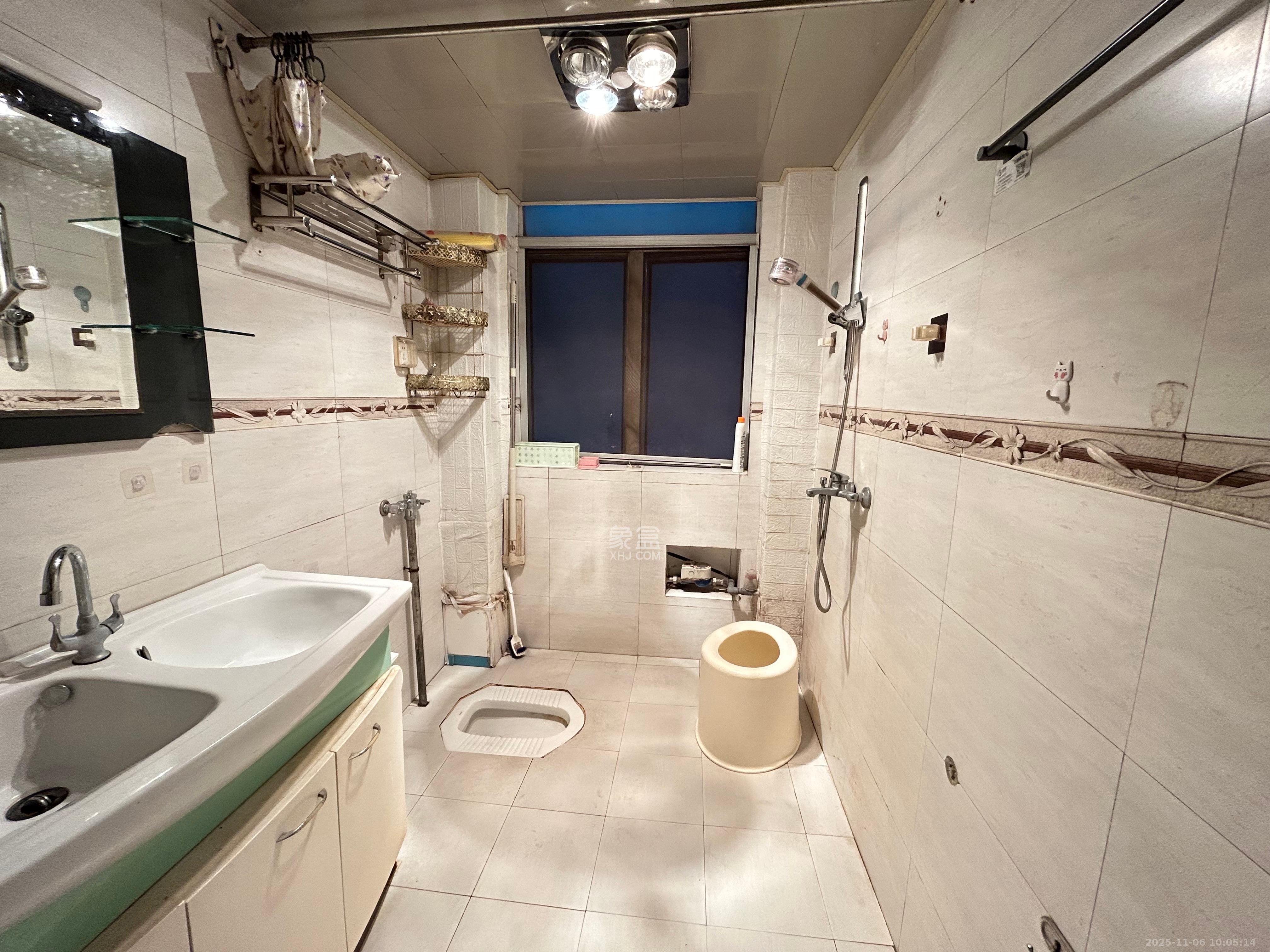 长探家园 2室2厅1卫 2200.0元/月 长探家园 2室2厅1卫 2200.0元/月室内图