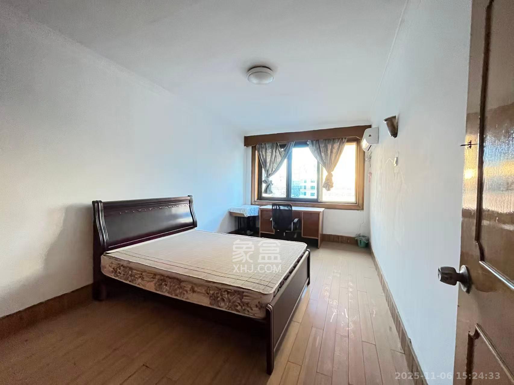 长沙建设银行三支行宿舍  3室2厅1卫    2000.0元/月室内图