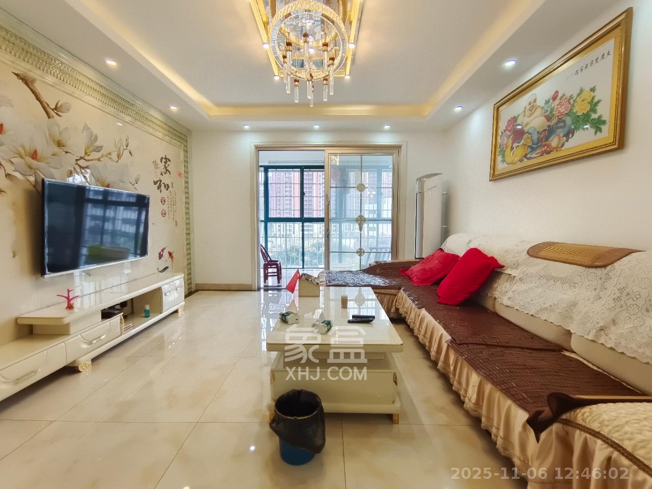 绿洲花园  3室2厅2卫    3000.0元/月