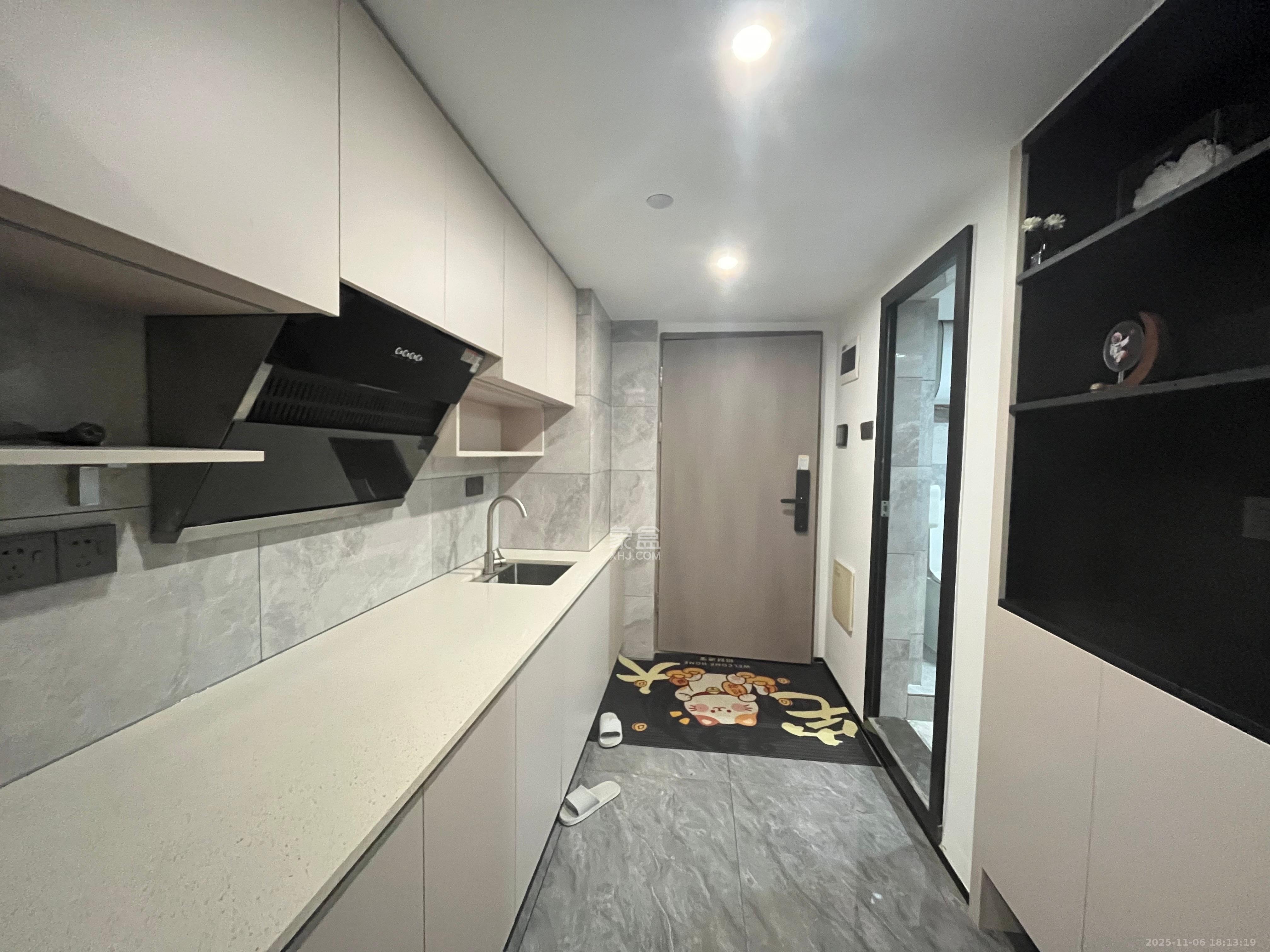 藏珑湖上公馆  2室1厅1卫    2400.0元/月室内图