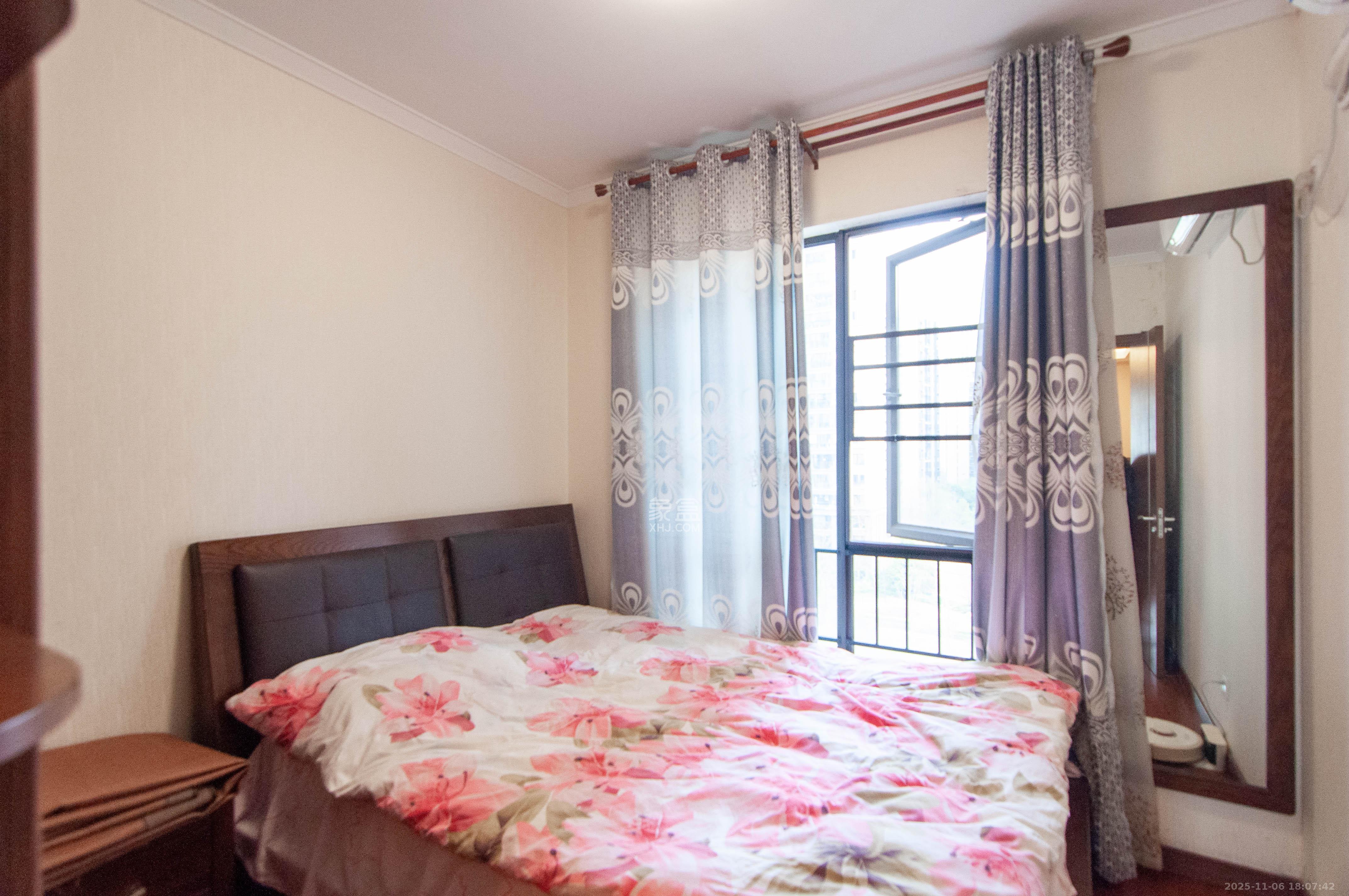 万科里梅溪郡 3室2厅1卫 4000.0元/月 万科里梅溪郡 3室2厅1卫 4000.0元/月室内图