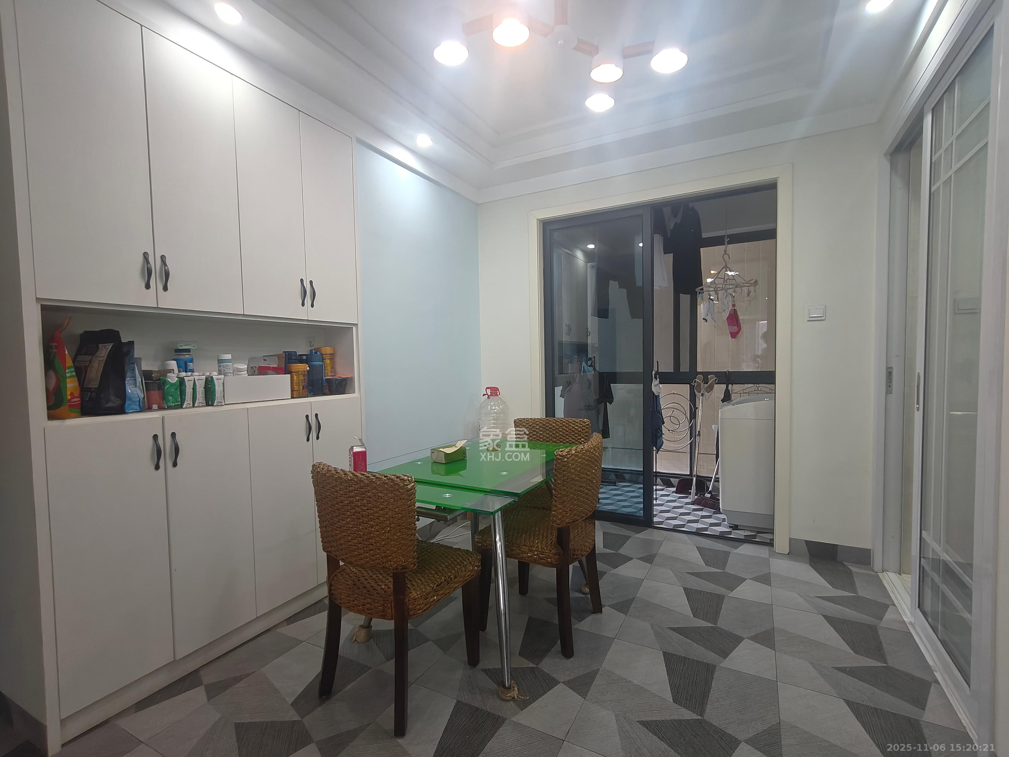 丽水熙园 3室2厅2卫 2700.0元/月 丽水熙园 3室2厅2卫 2700.0元/月室内图