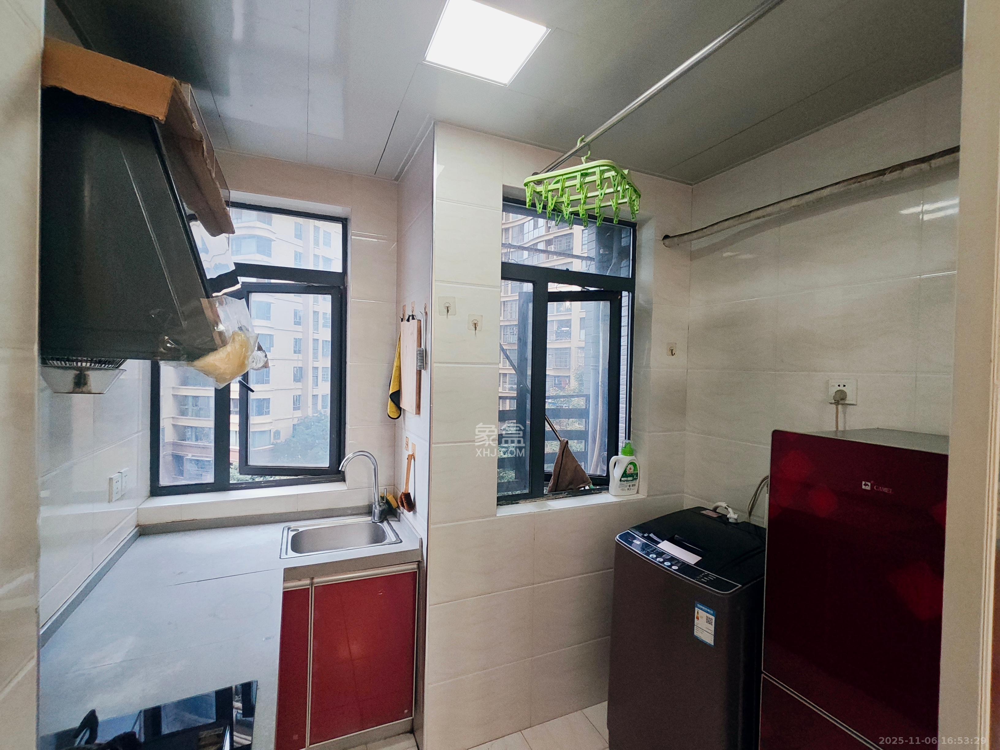 保利麓谷林语I区 1室1厅1卫 1000.0元/月 保利麓谷林语I区 1室1厅1卫 1000.0元/月室内图