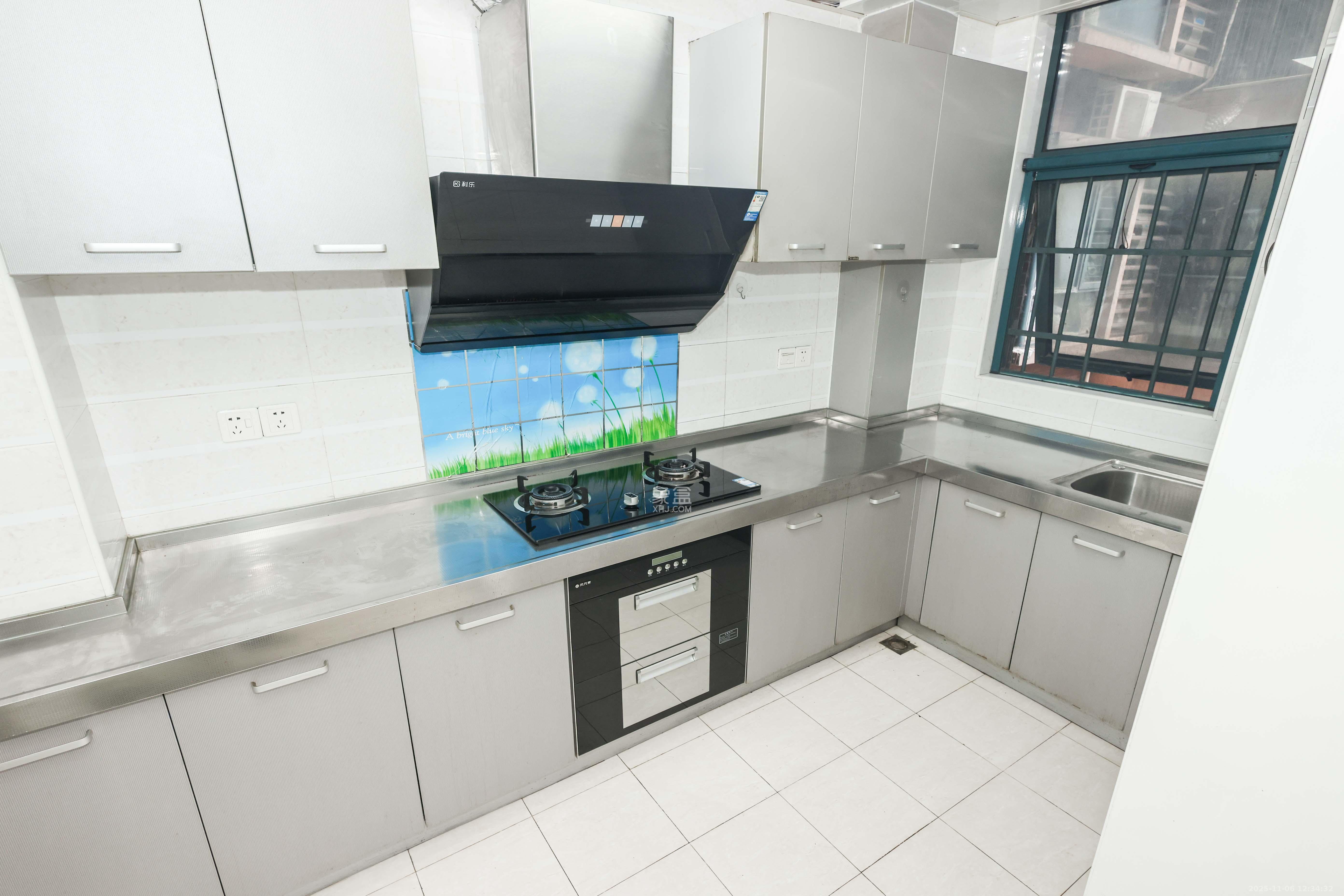 麓谷公馆（涉外国际公馆）  2室2厅2卫    60.0万厨房