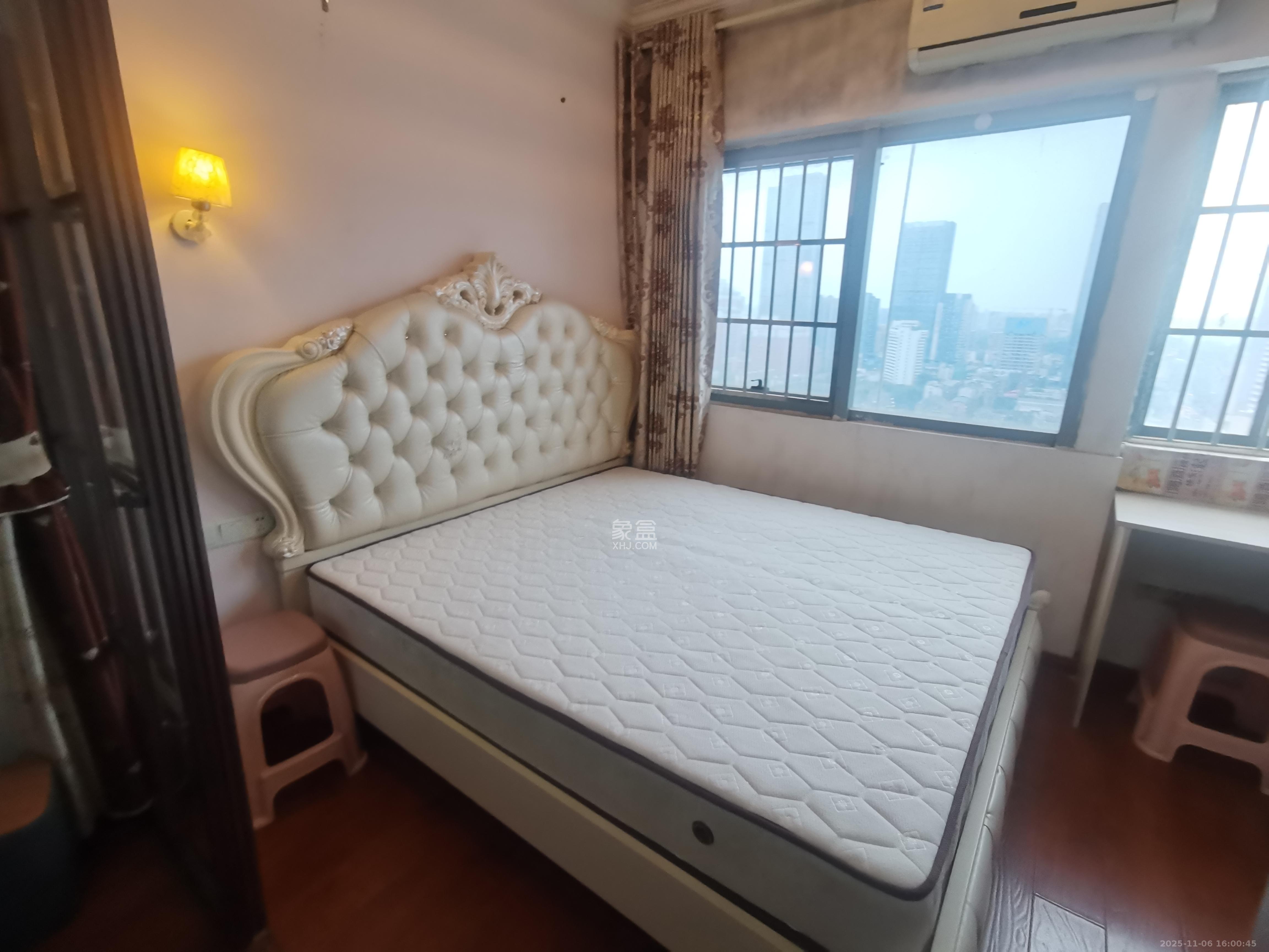 东宸19公馆 1室1厅1卫 1800.0元/月 东宸19公馆 1室1厅1卫 1800.0元/月室内图