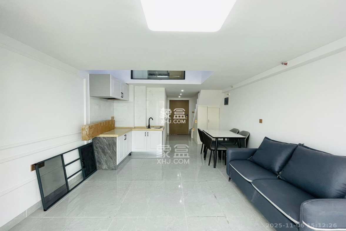 金地中交麓谷香颂(金地中交雅苑) 1室1厅1卫 2200.0元/月 金地中交麓谷香颂(金地中交雅苑) 1室1厅1卫 2200.0元/月室内图