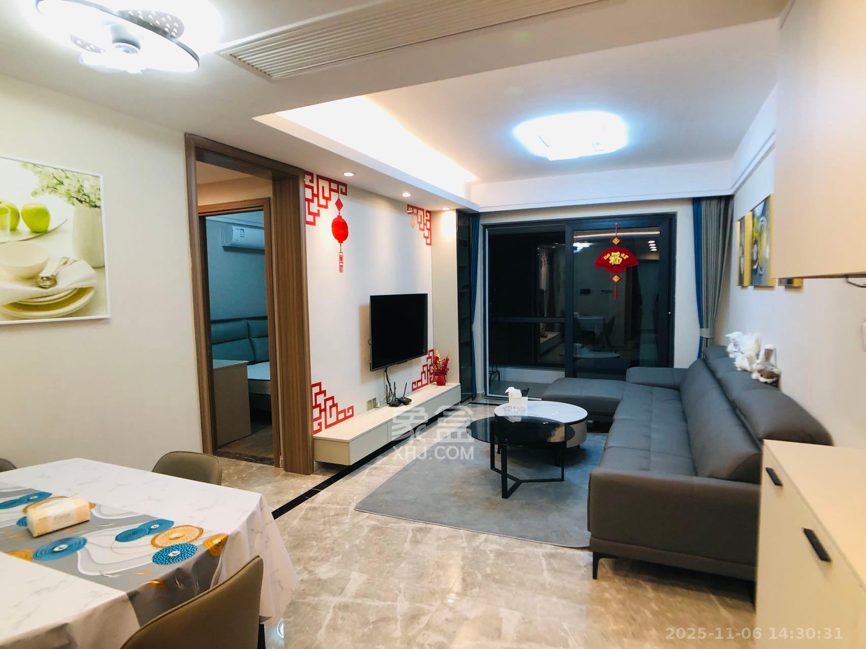 华远碧桂园海蓝城 3室2厅2卫 2300.0元/月 华远碧桂园海蓝城 3室2厅2卫 2300.0元/月室内图