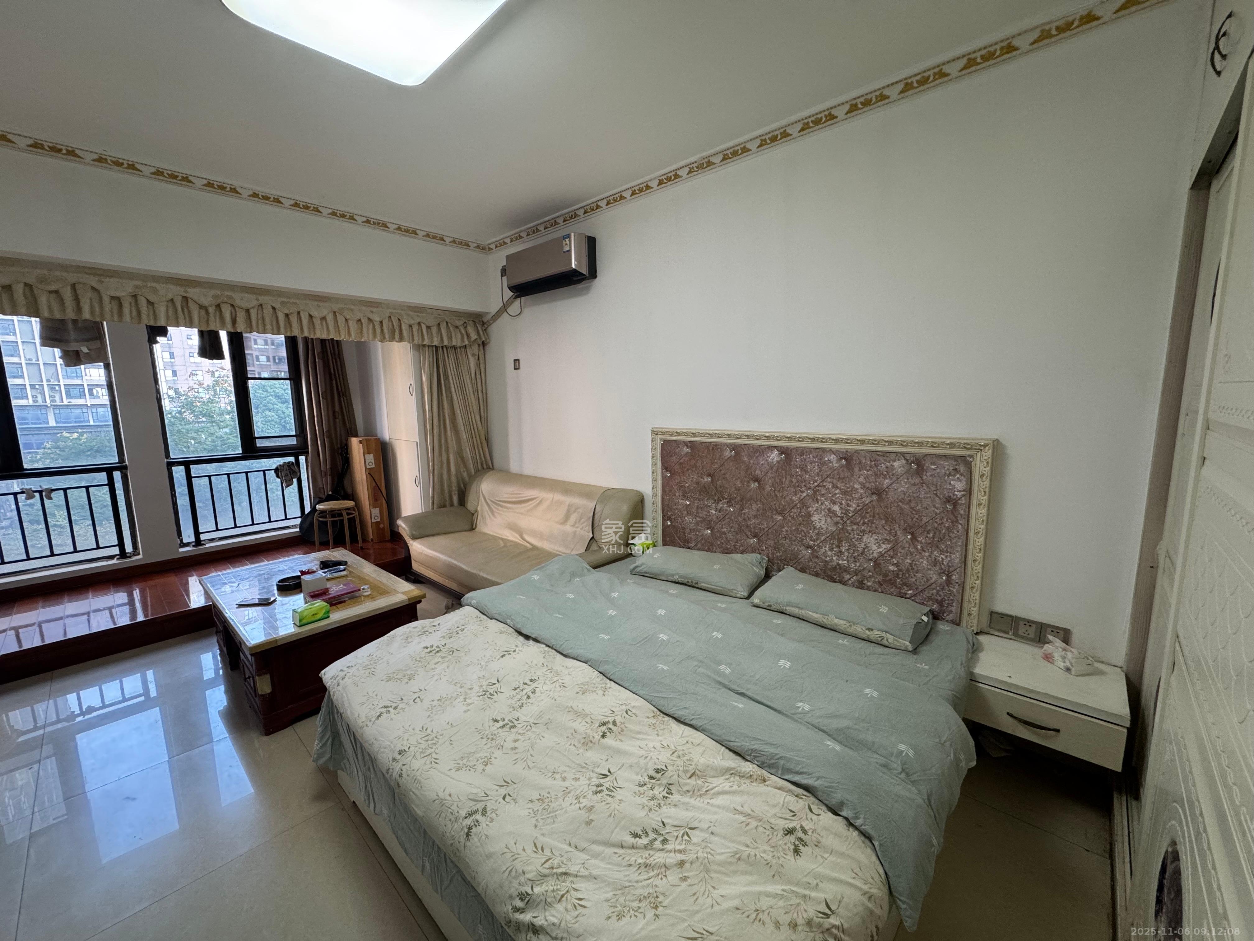 万象凯旋湾 1室1厅1卫 1500.0元/月 万象凯旋湾 1室1厅1卫 1500.0元/月室内图