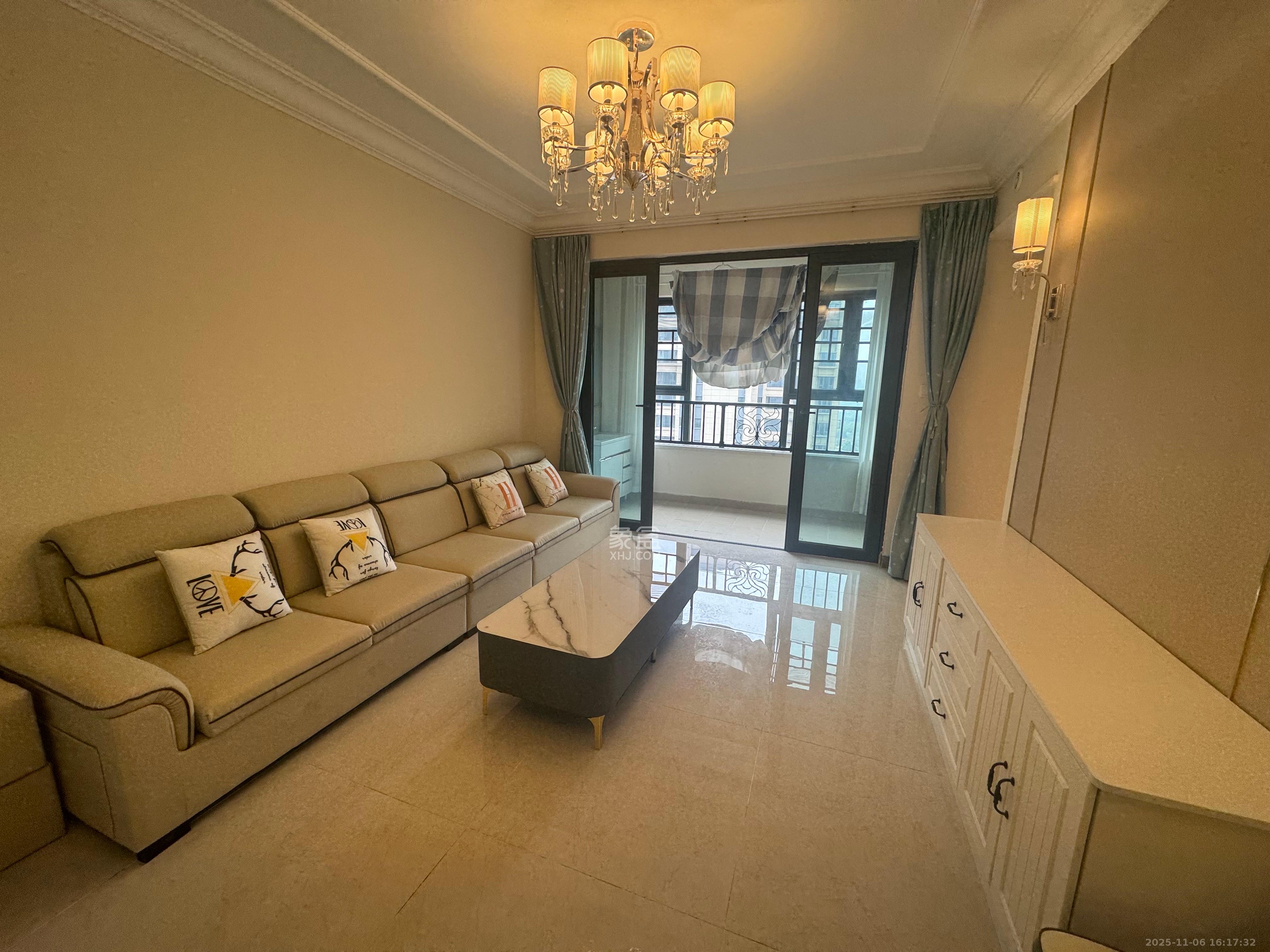 恒大御景半岛 3室2厅1卫 1600.0元/月 恒大御景半岛 3室2厅1卫 1600.0元/月室内图