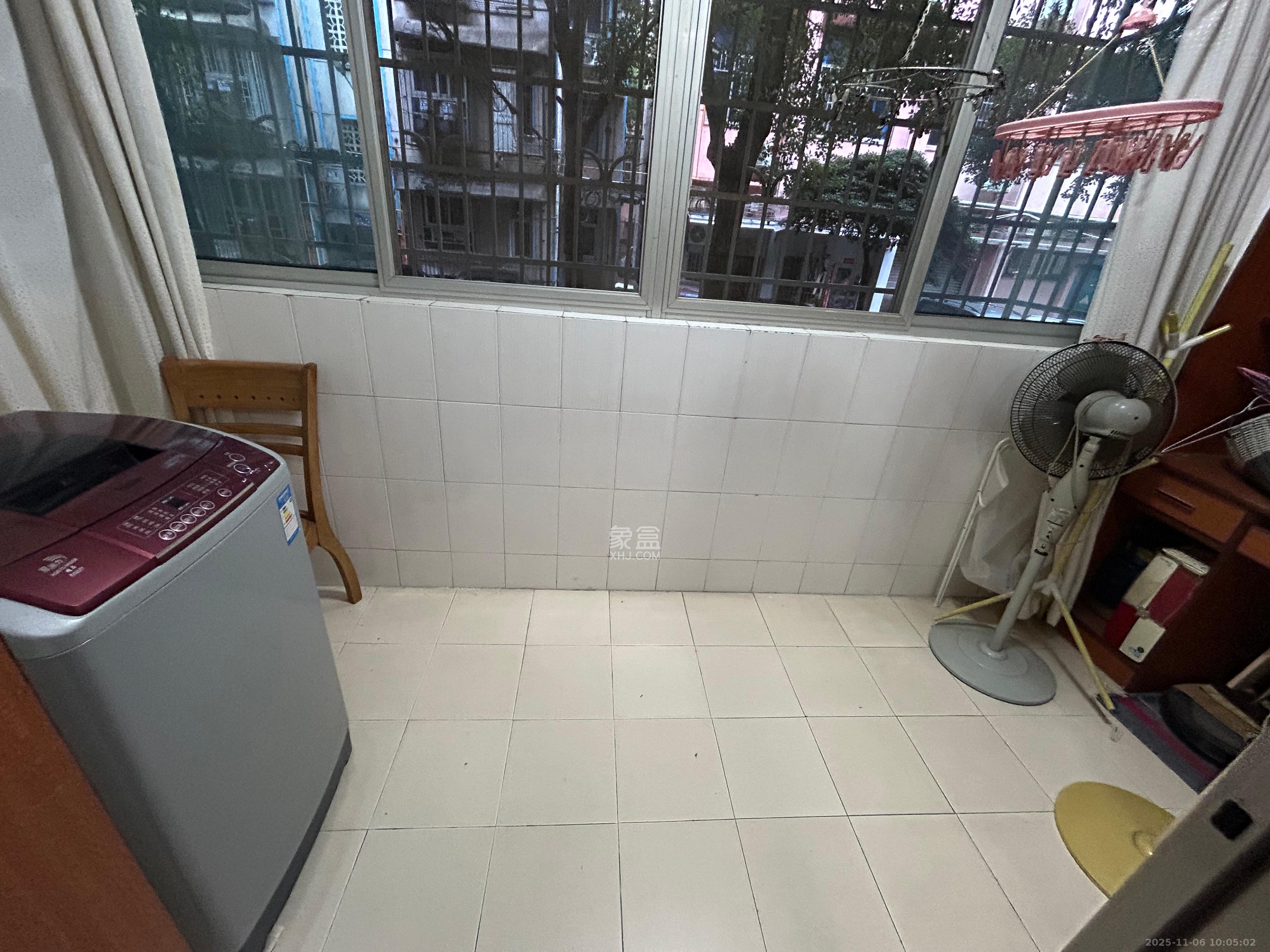 长探家园  2室2厅1卫    2200.0元/月室内图