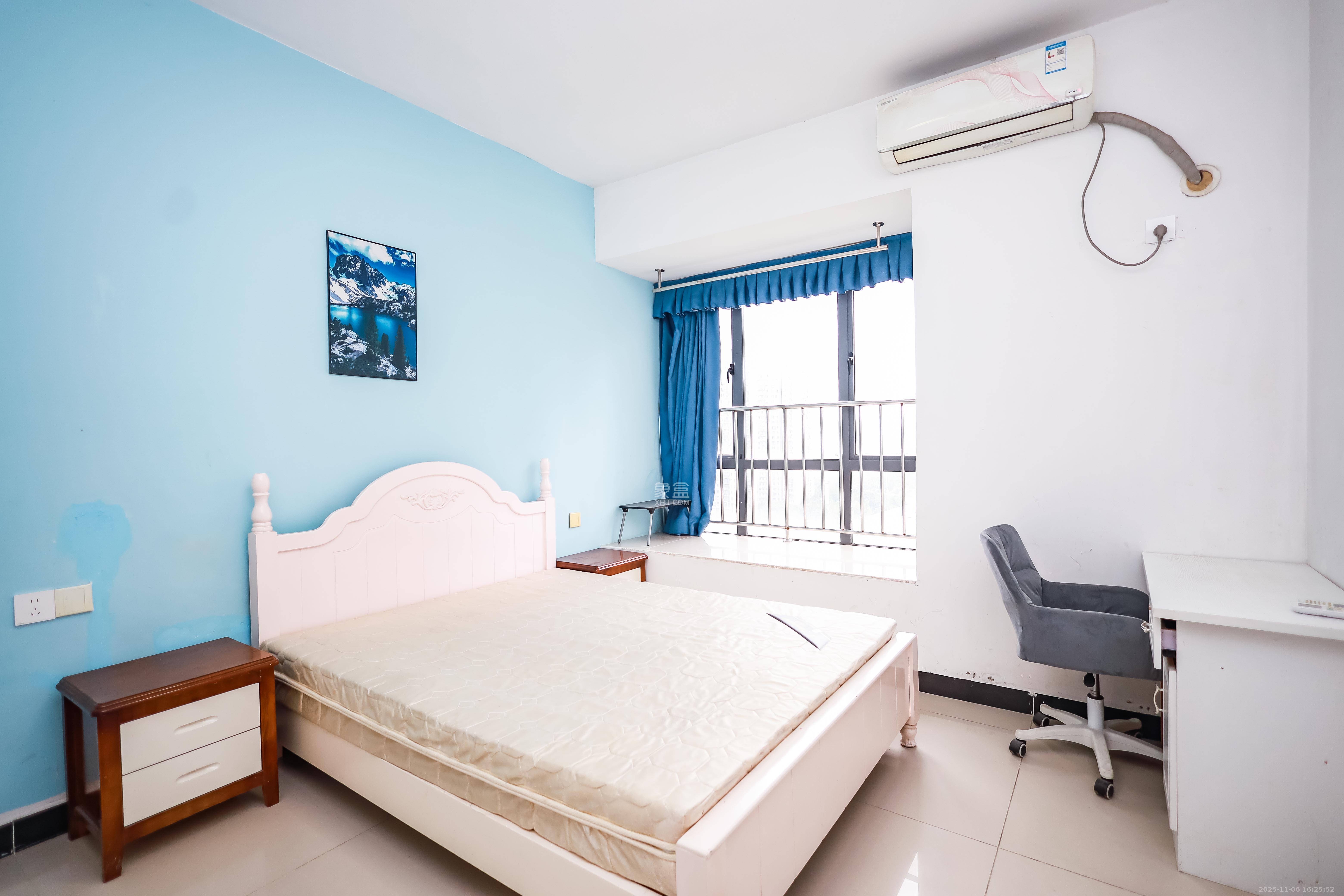 盛世耀凯  3室2厅1卫    72.0万卧室