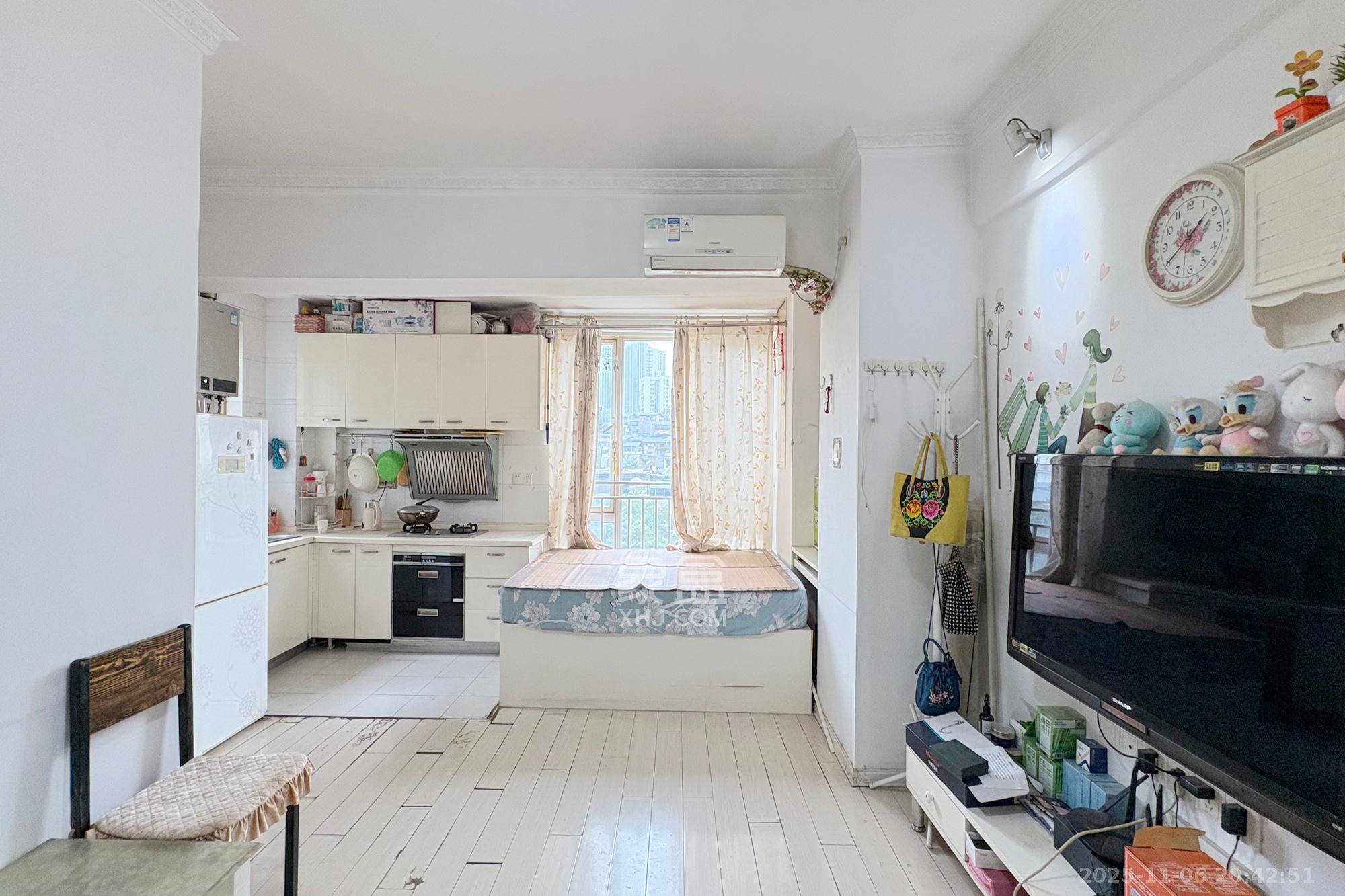 印象天心 1室1厅1卫 45.0万 印象天心 1室1厅1卫 45.0万客厅