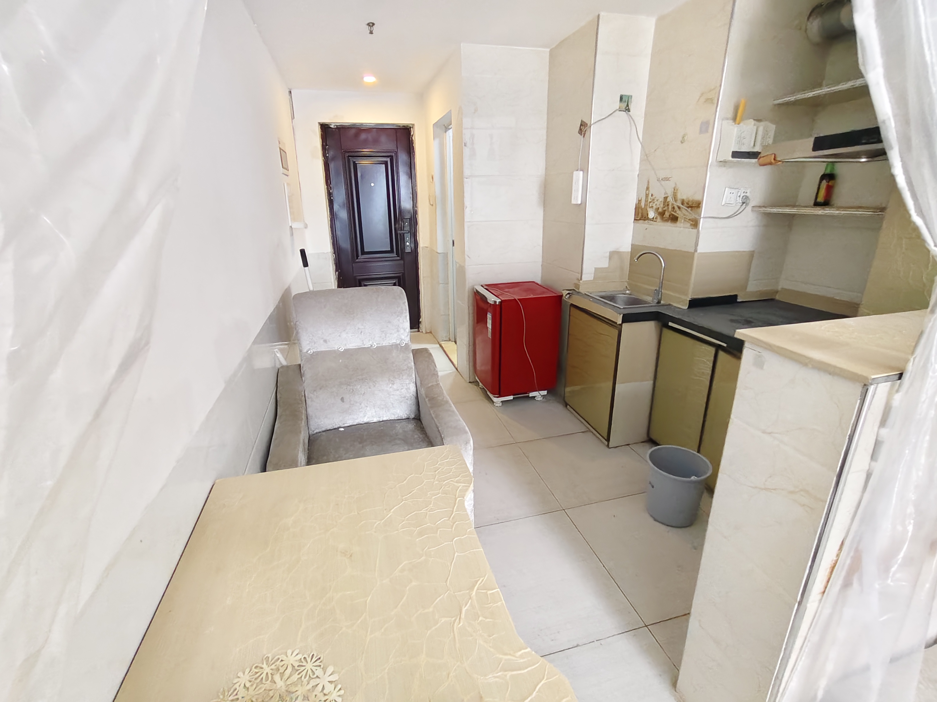 天骋康都  1室0厅1卫    1200.0元/月室内图