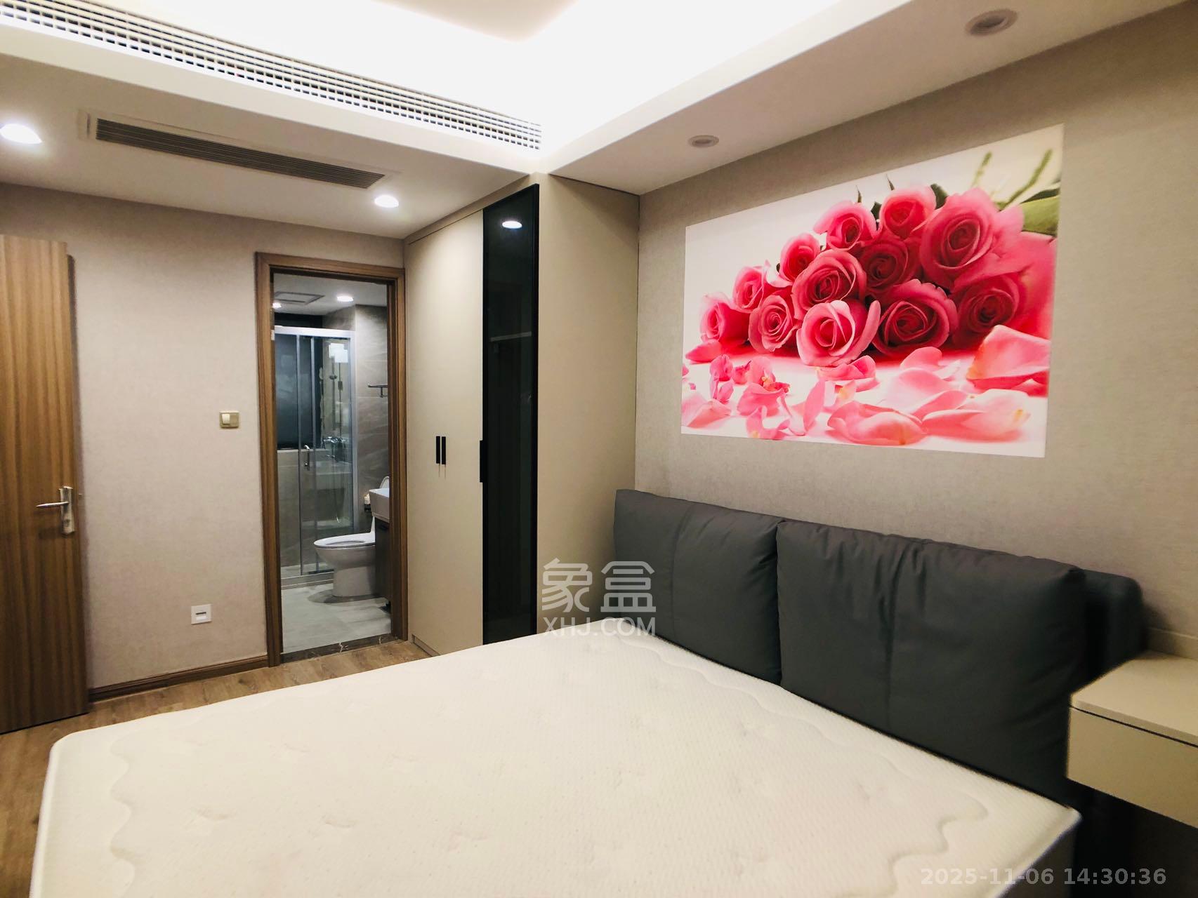 华远碧桂园海蓝城  3室2厅2卫    2300.0元/月室内图