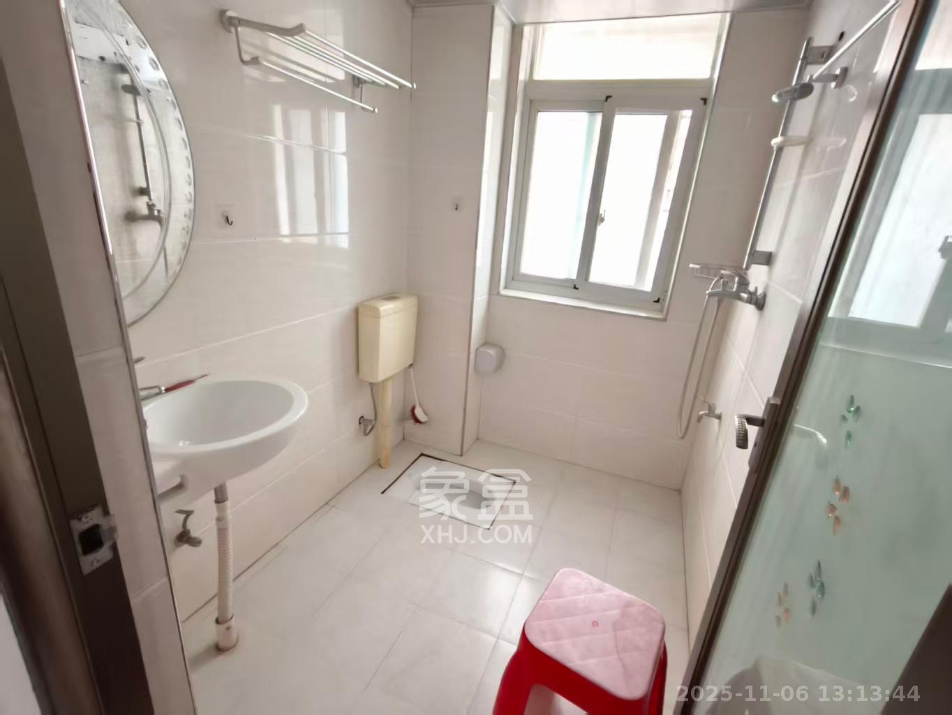 和馨园 2室2厅1卫 1800.0元/月 和馨园 2室2厅1卫 1800.0元/月室内图