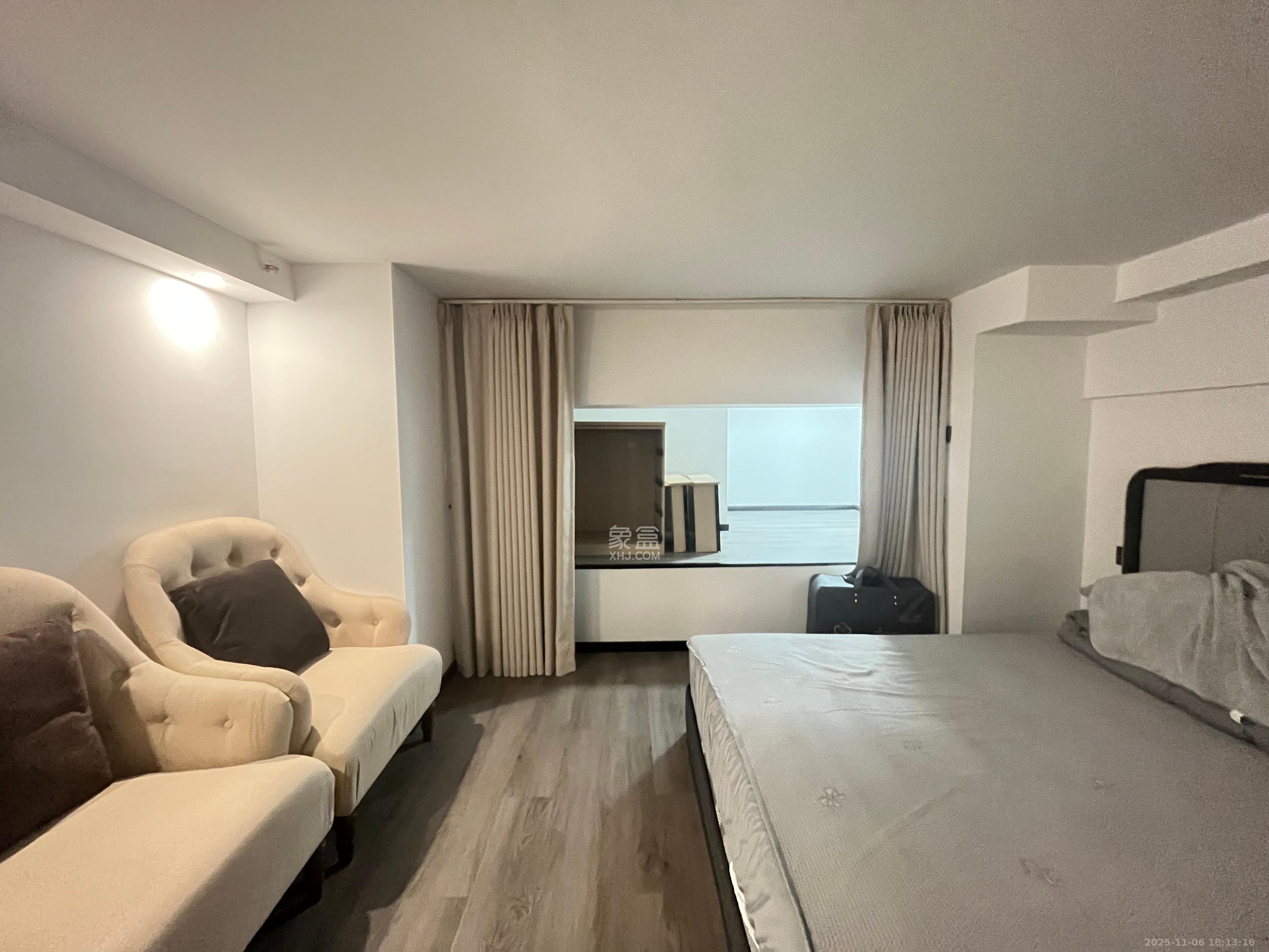 藏珑湖上公馆  2室1厅1卫    2400.0元/月室内图