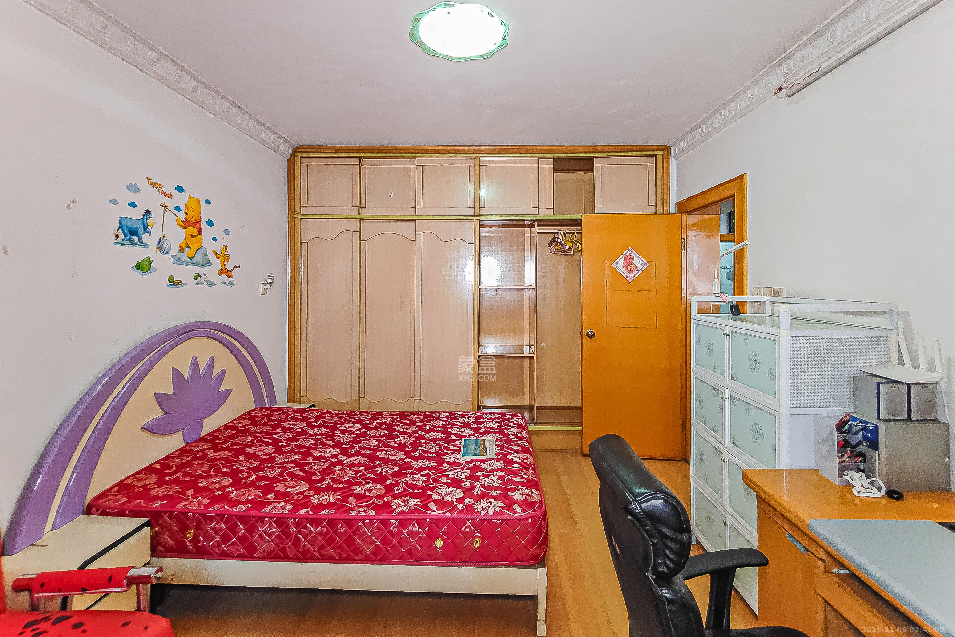 海利宿舍  2室2厅1卫    48.0万卧室