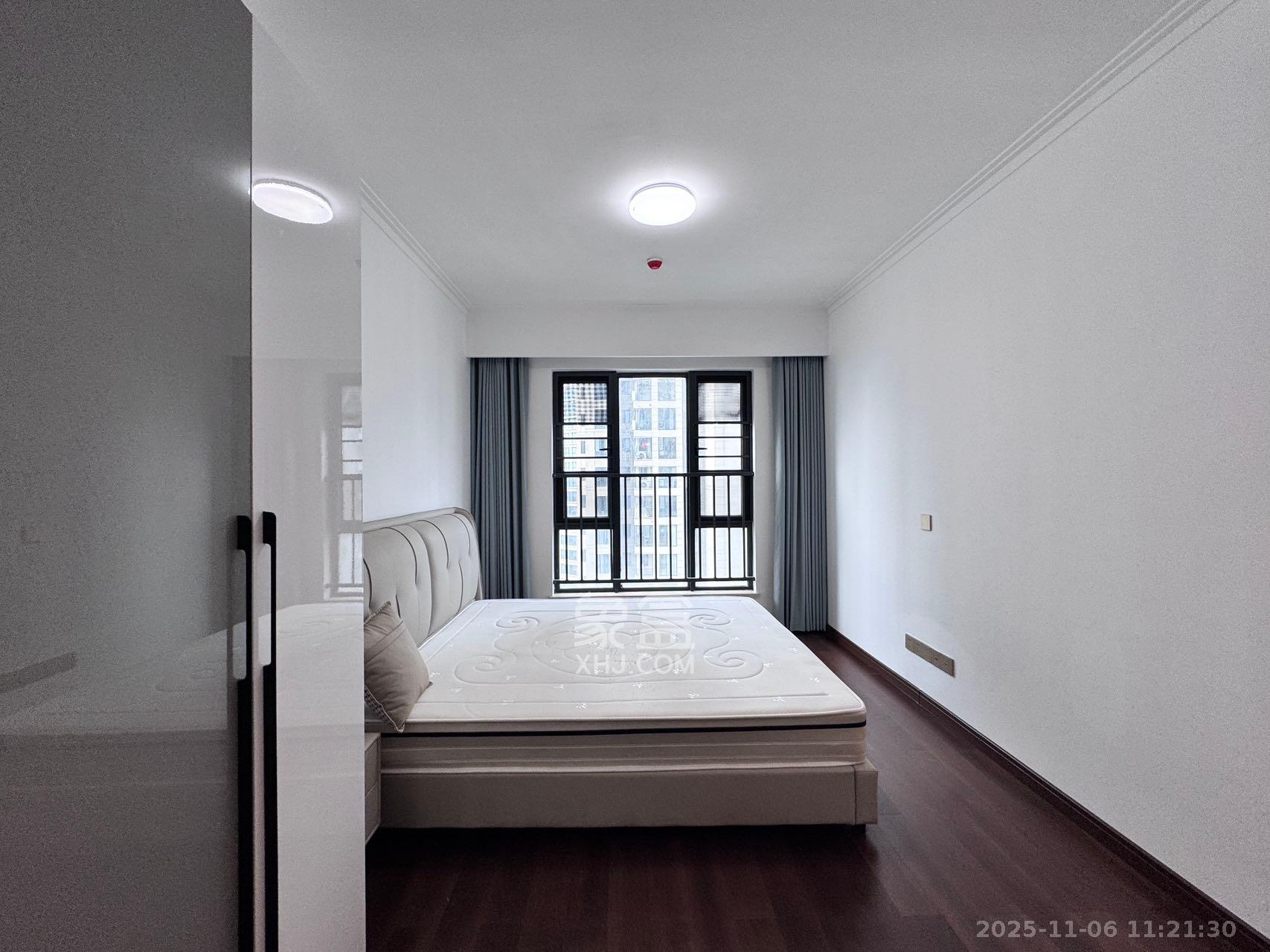 绿地长沙城际空间站（柏仕佳苑）  3室2厅2卫    3300.0元/月室内图