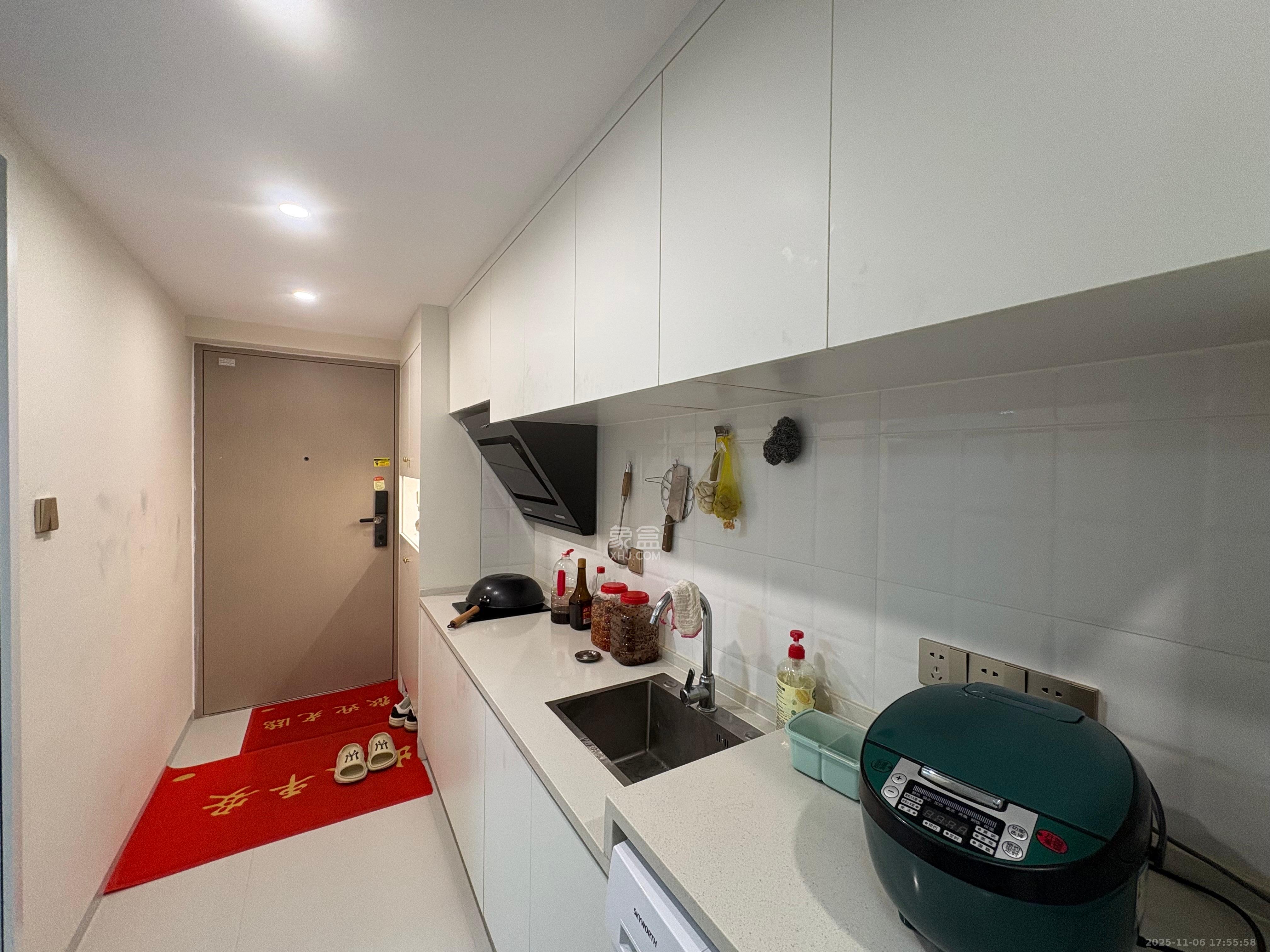 保利中环广场（保利中悦苑）  2室1厅1卫    2400.0元/月室内图