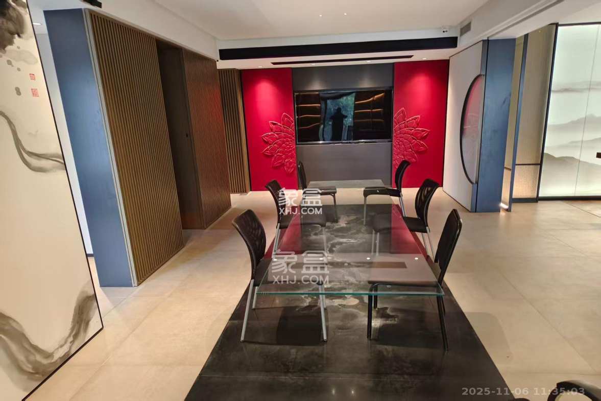 华城广场 1室2厅1卫 12500.0元/月 华城广场 1室2厅1卫 12500.0元/月室内图