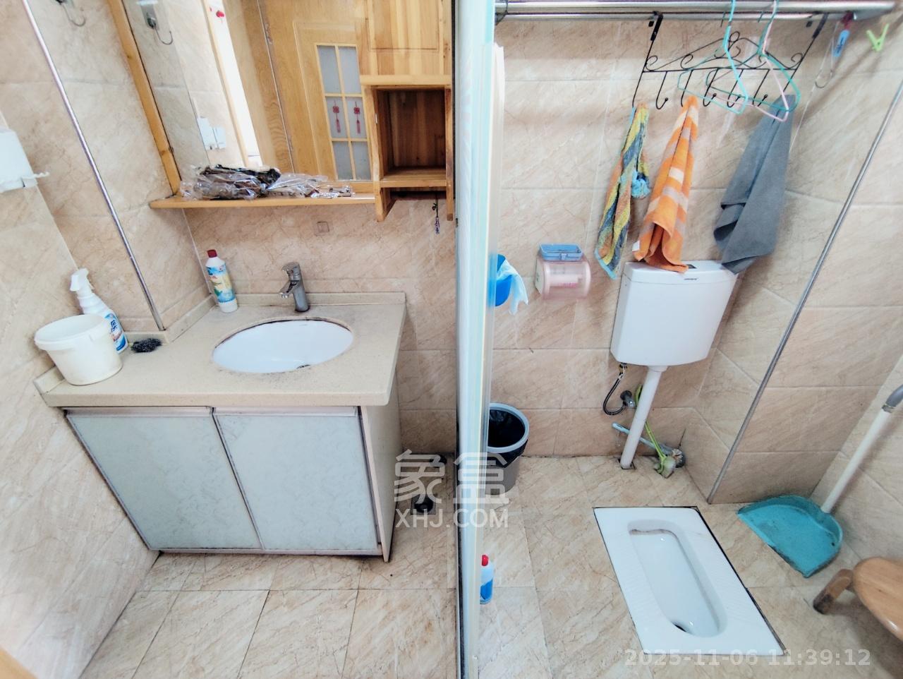 紫云阁  3室2厅1卫    1800.0元/月室内图