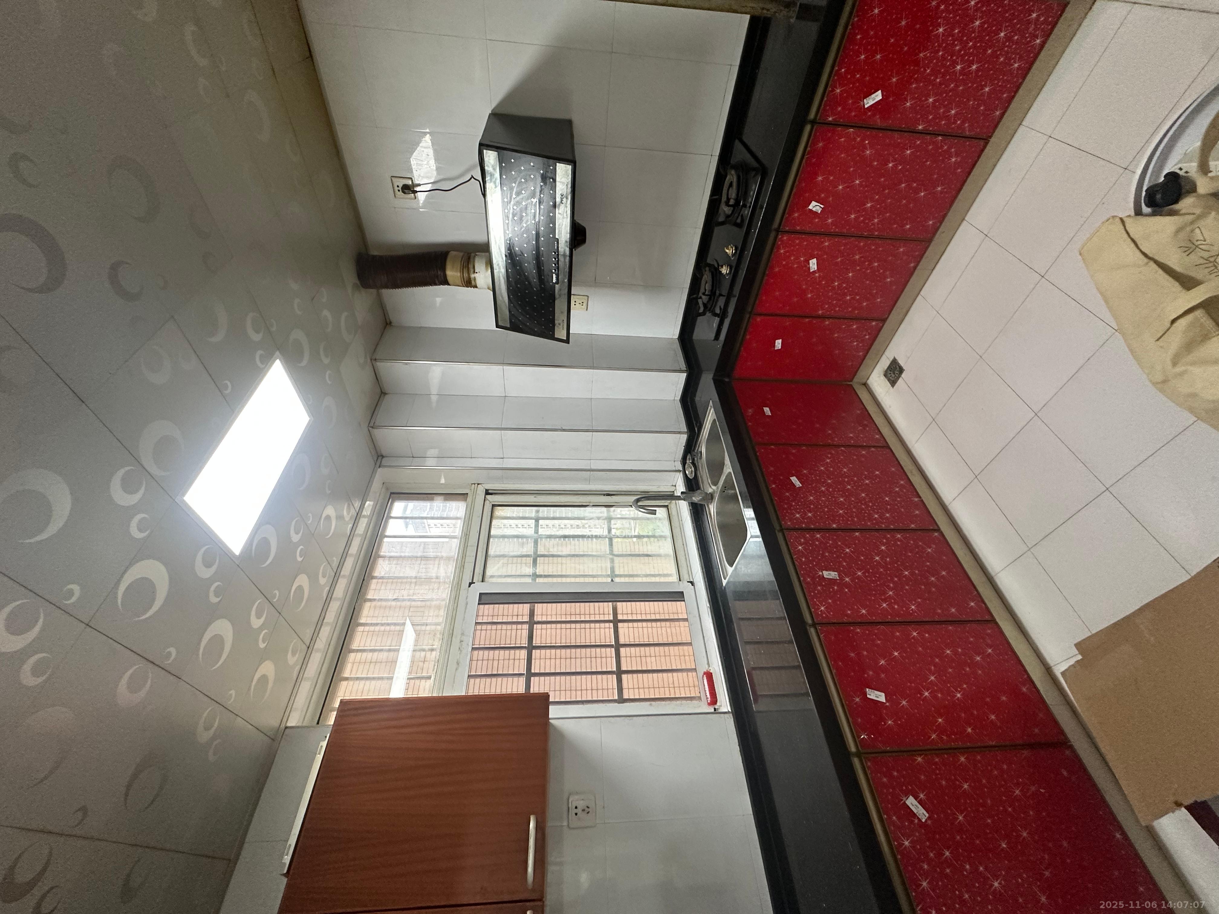 黎郡新宇康景园 3室2厅1卫 2100.0元/月 黎郡新宇康景园 3室2厅1卫 2100.0元/月室内图