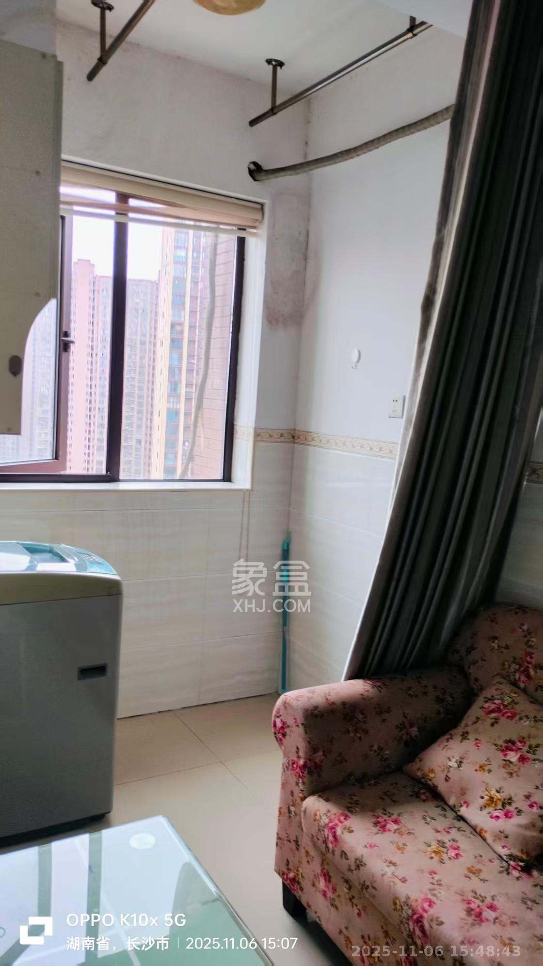 同鑫家园 1室1厅1卫 1300.0元/月 同鑫家园 1室1厅1卫 1300.0元/月室内图