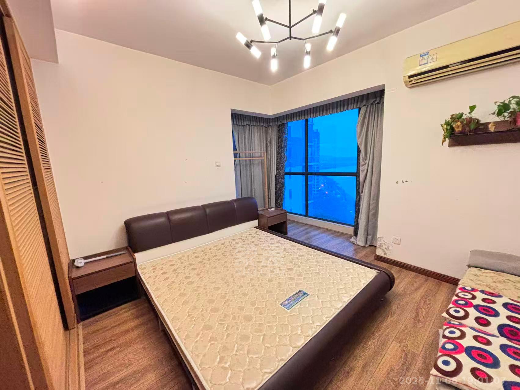 山水国际 2室2厅1卫 2000.0元/月 山水国际 2室2厅1卫 2000.0元/月室内图