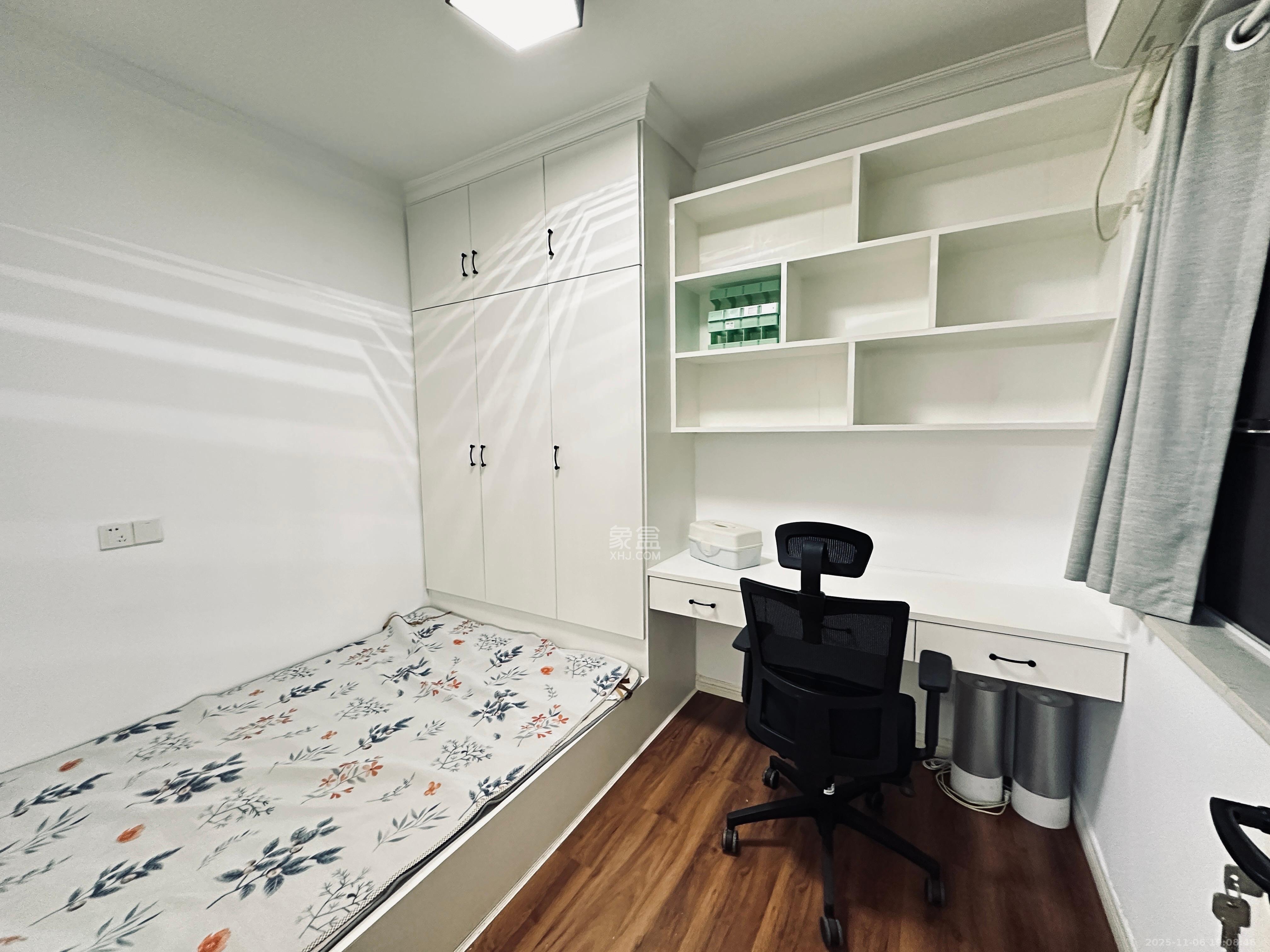 当代滨江MOMA  3室2厅1卫    3500.0元/月室内图