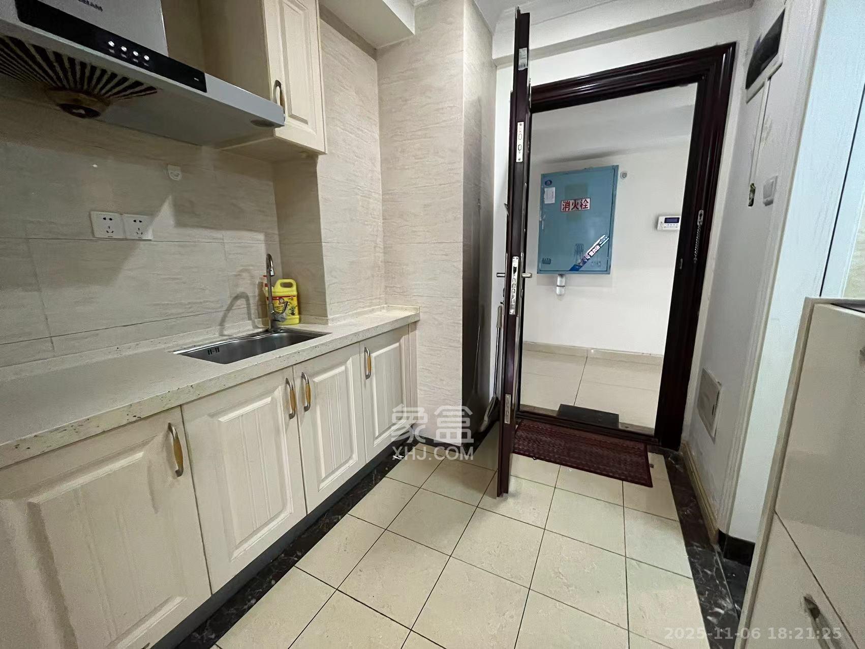 五江天街北区  1室1厅1卫    1350.0元/月室内图