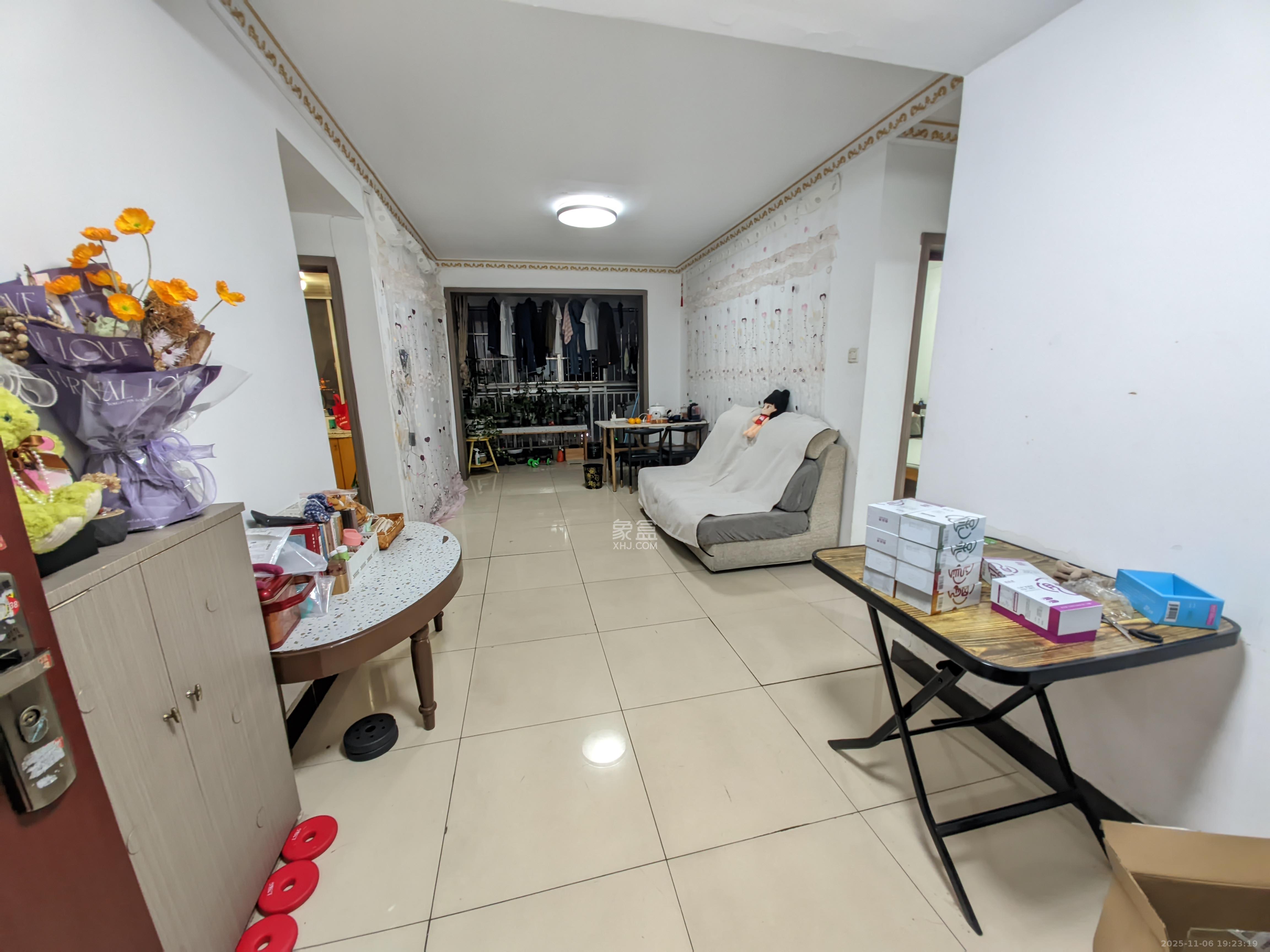 高桥现代商贸城 1室1厅1卫 1800.0元/月 高桥现代商贸城 1室1厅1卫 1800.0元/月室内图