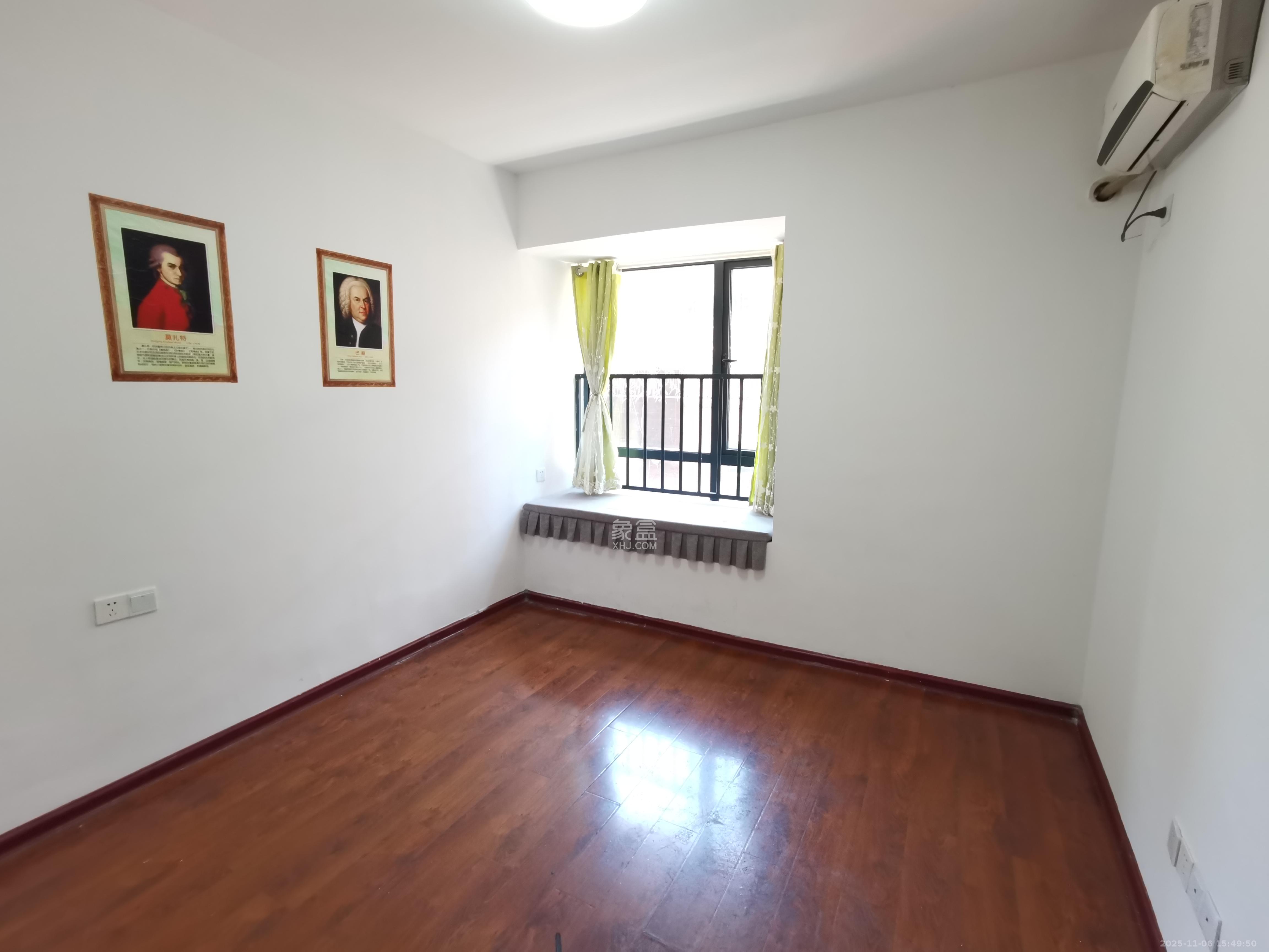 奥克斯广场 3室2厅1卫 3000.0元/月 奥克斯广场 3室2厅1卫 3000.0元/月室内图