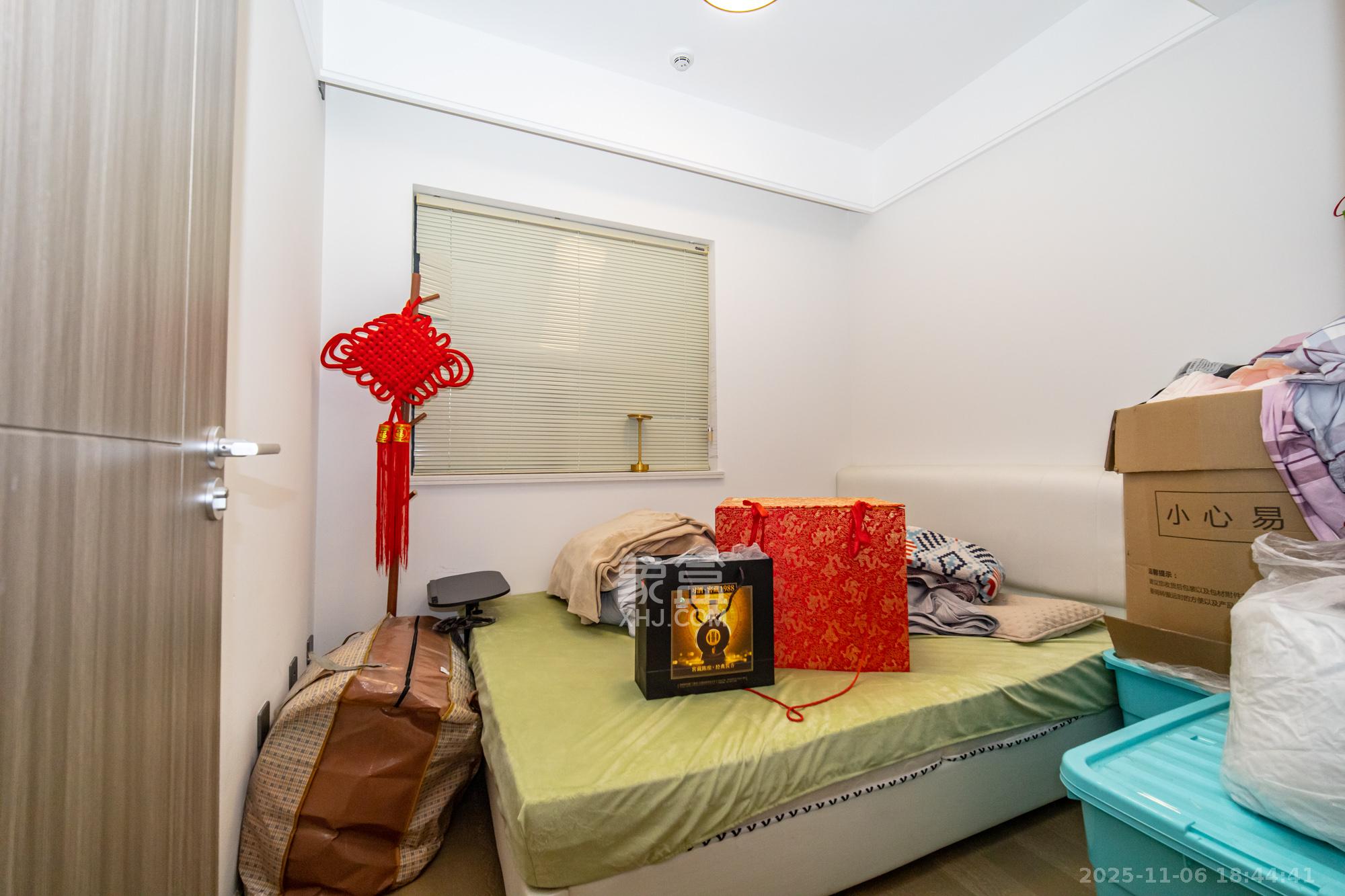 三一云谷 3室2厅2卫 110.0万 三一云谷 3室2厅2卫 110.0万卧室