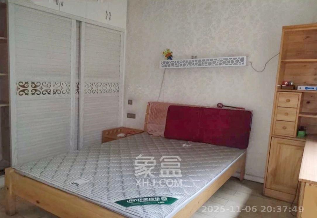 江河双水湾 1室2厅1卫 2700.0元/月 江河双水湾 1室2厅1卫 2700.0元/月室内图