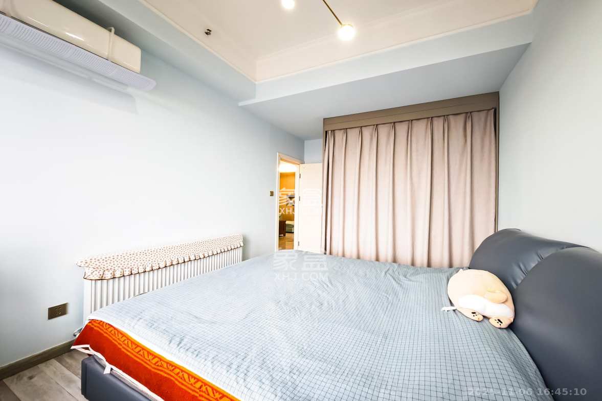 湘一书香里 3室2厅1卫 98.0万 湘一书香里 3室2厅1卫 98.0万卧室