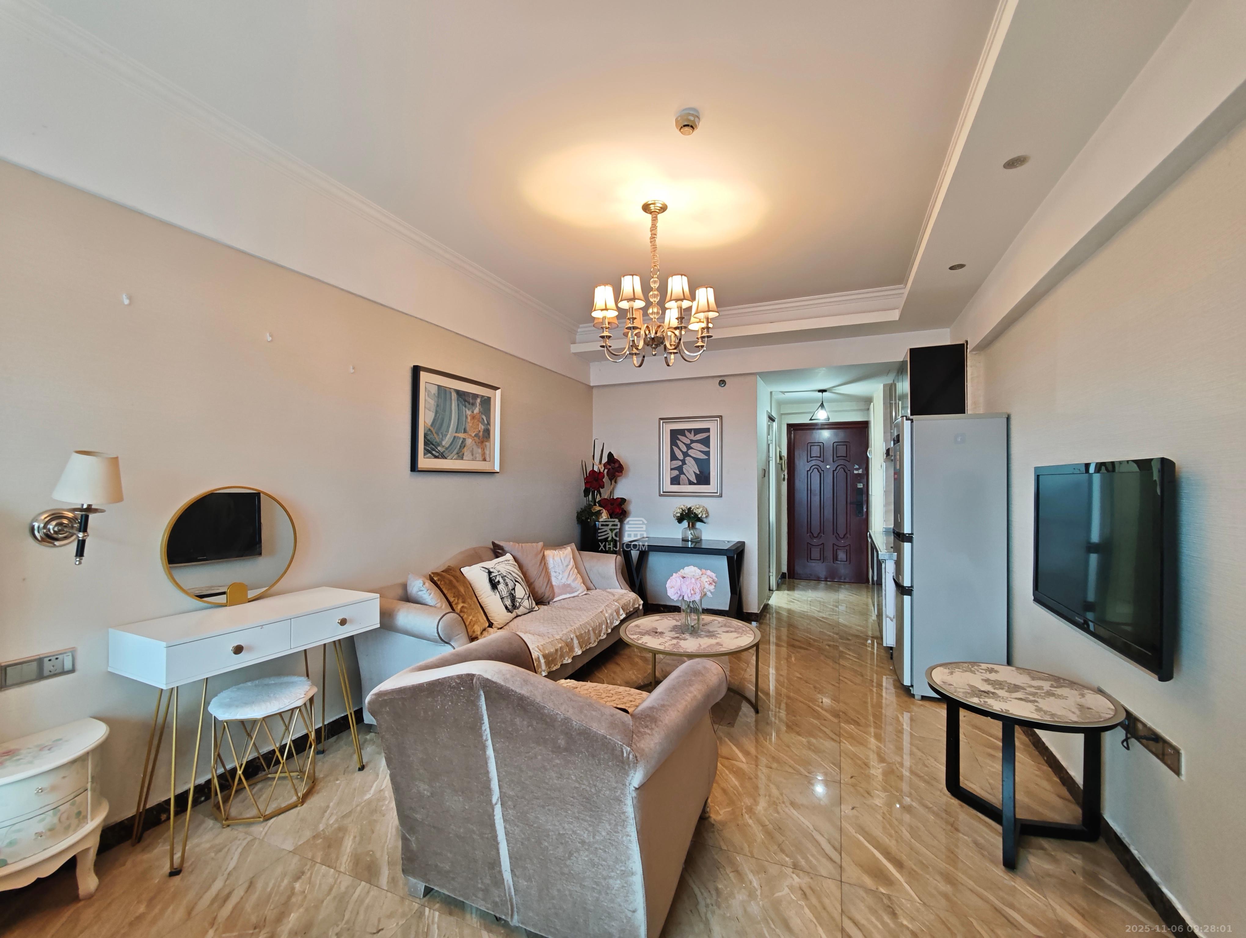 名富公寓  1室1厅1卫    2000.0元/月室内图