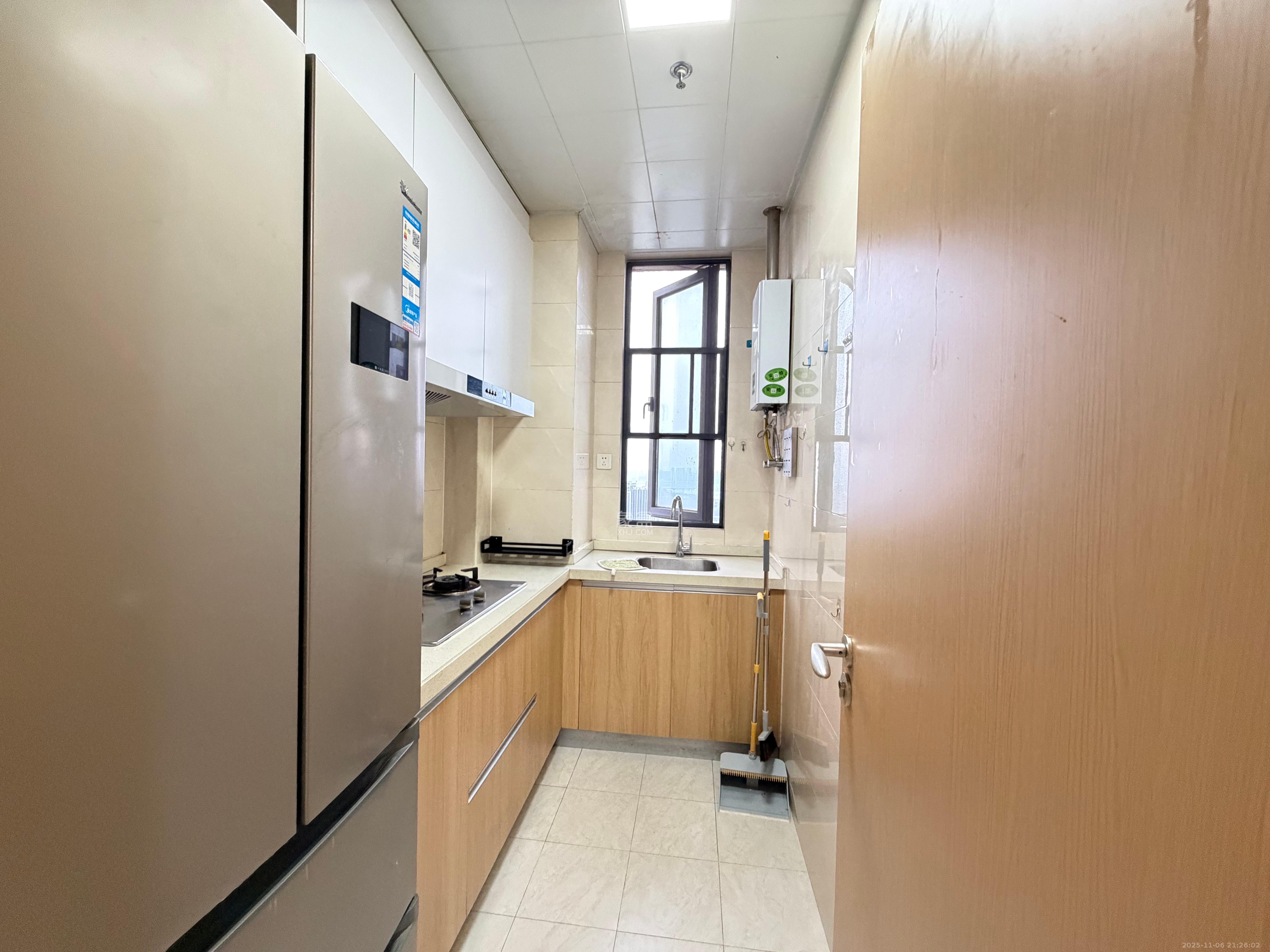 启迪协信中心  2室1厅1卫    2600.0元/月室内图