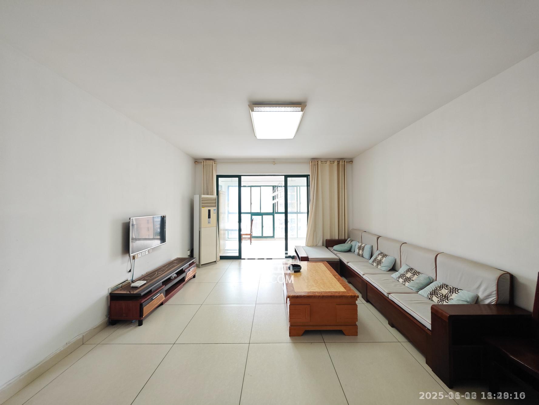 华盛世纪新城 3室2厅1卫 2600.0元/月 华盛世纪新城 3室2厅1卫 2600.0元/月室内图