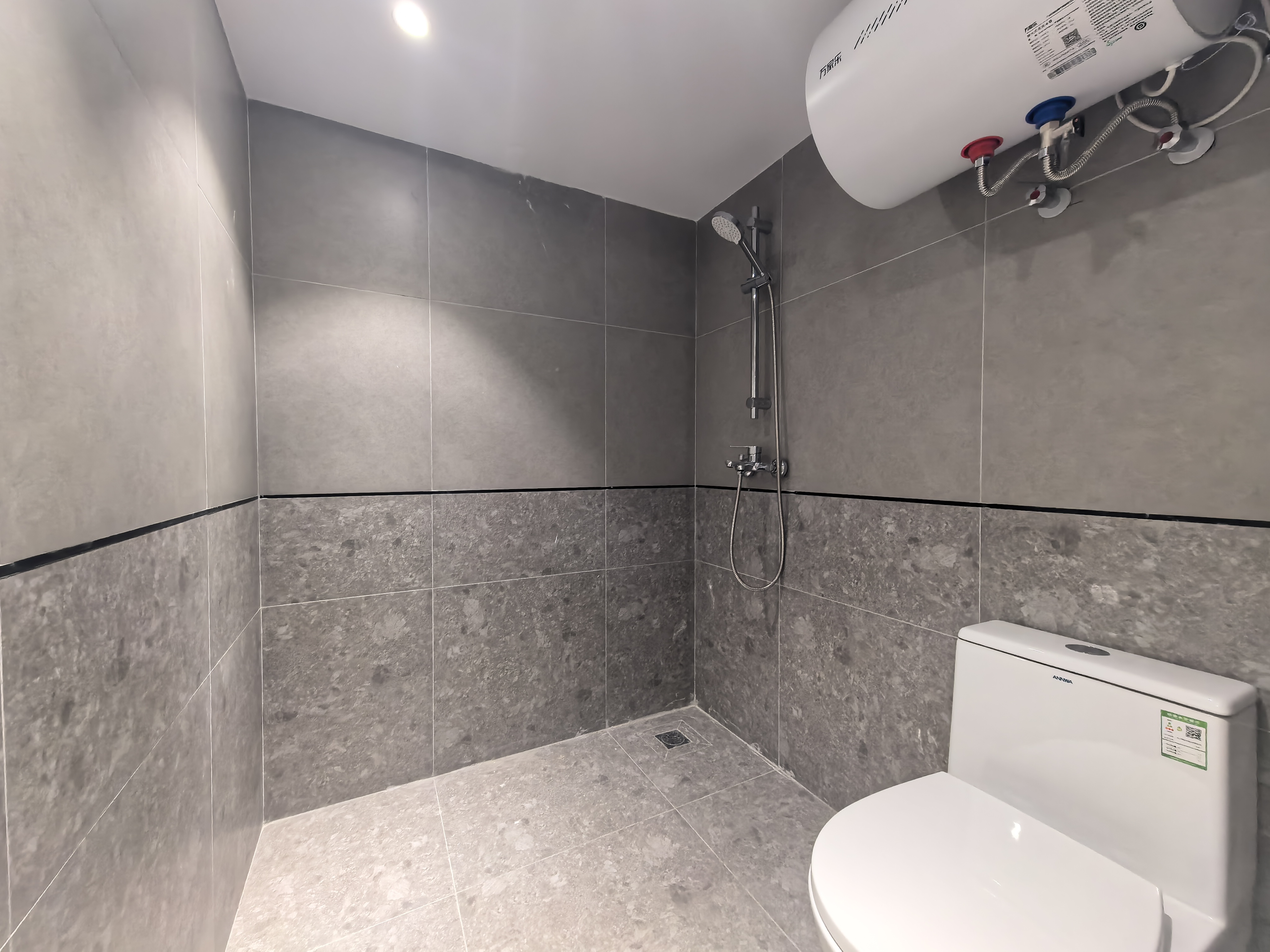 海航豪庭南苑 1室1厅2卫 3000.0元/月 海航豪庭南苑 1室1厅2卫 3000.0元/月室内图