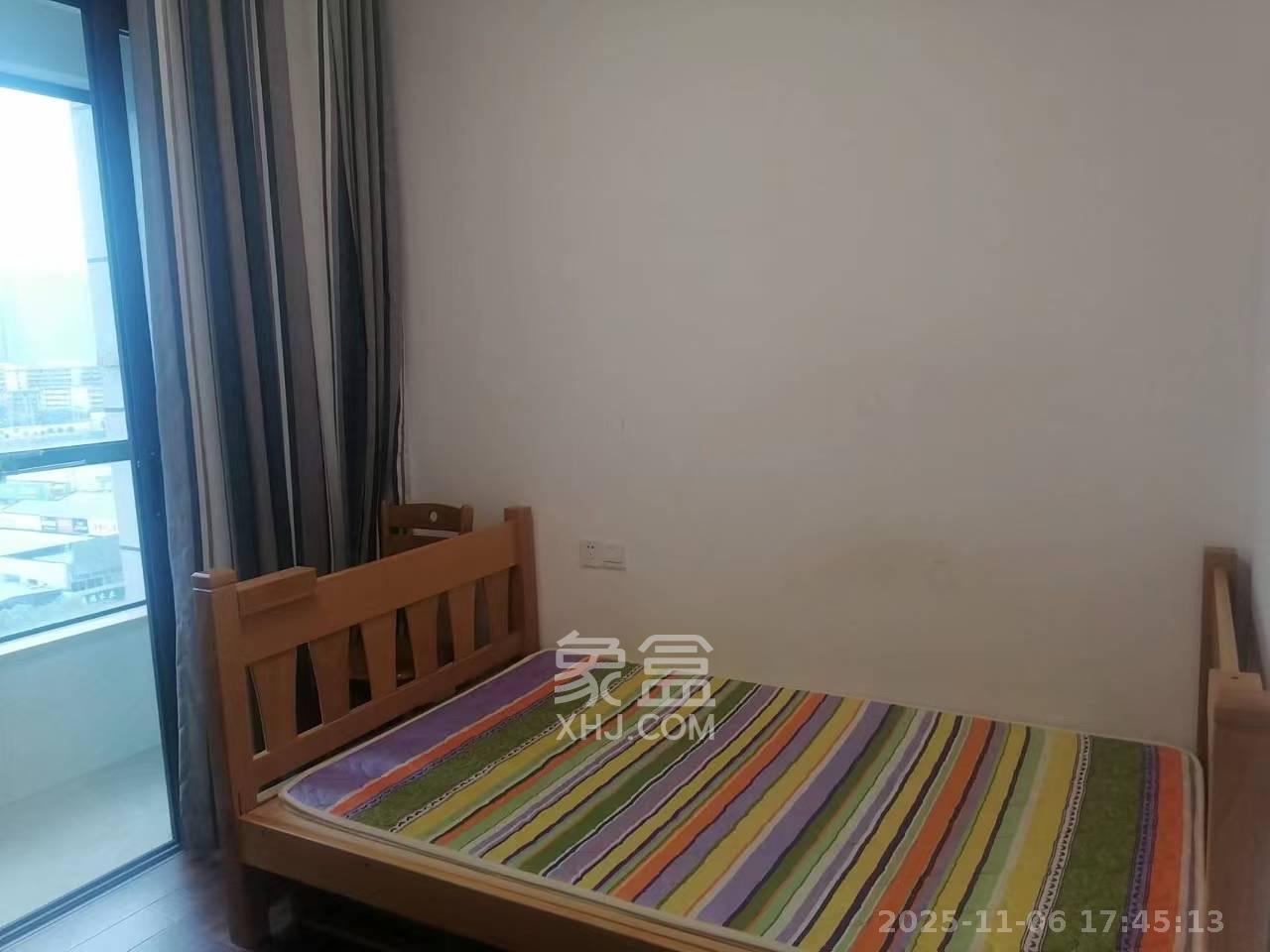 天下一家  2室2厅1卫    2200.0元/月室内图