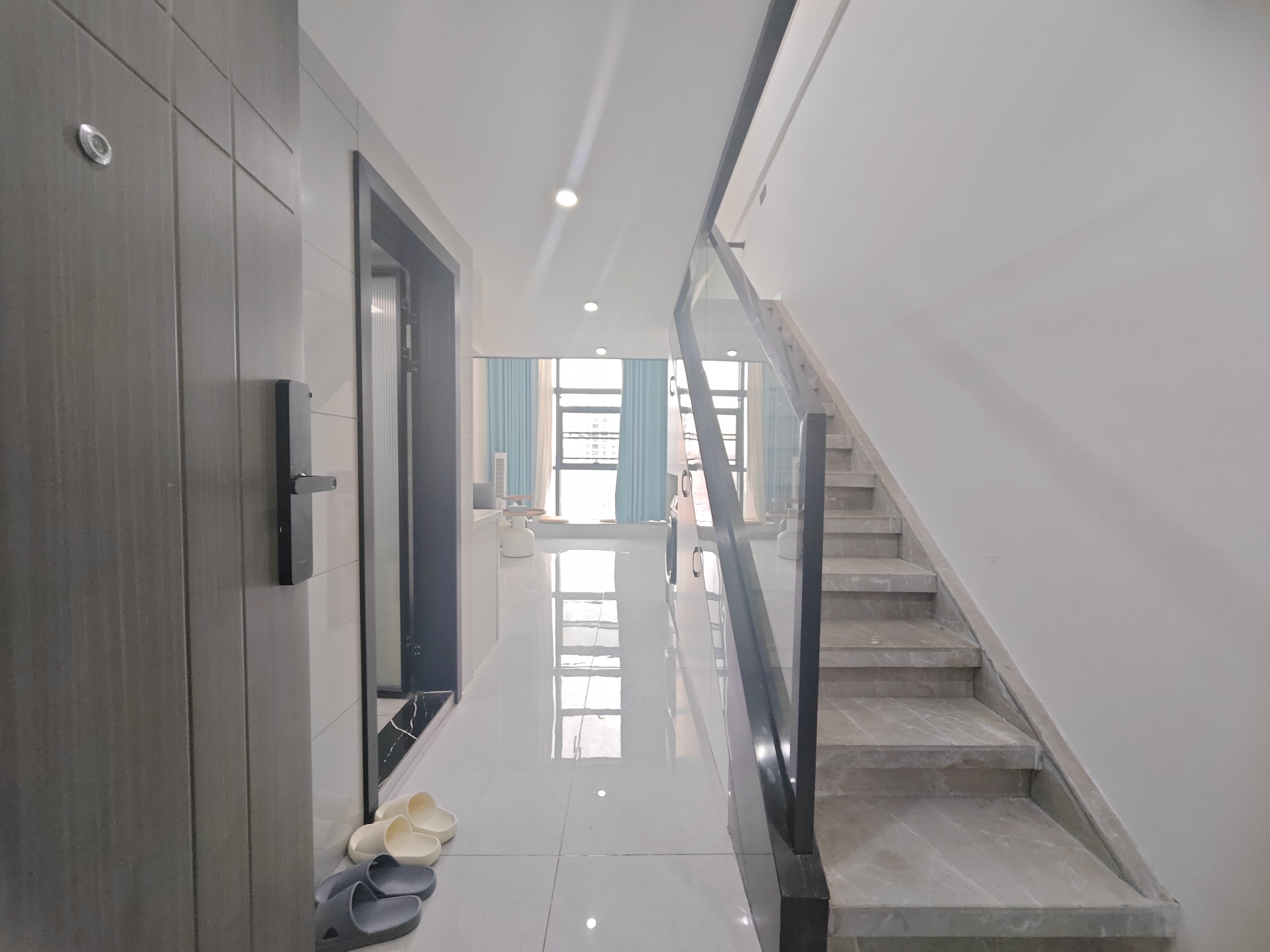 船山公馆  1室1厅1卫    1800.0元/月室内图