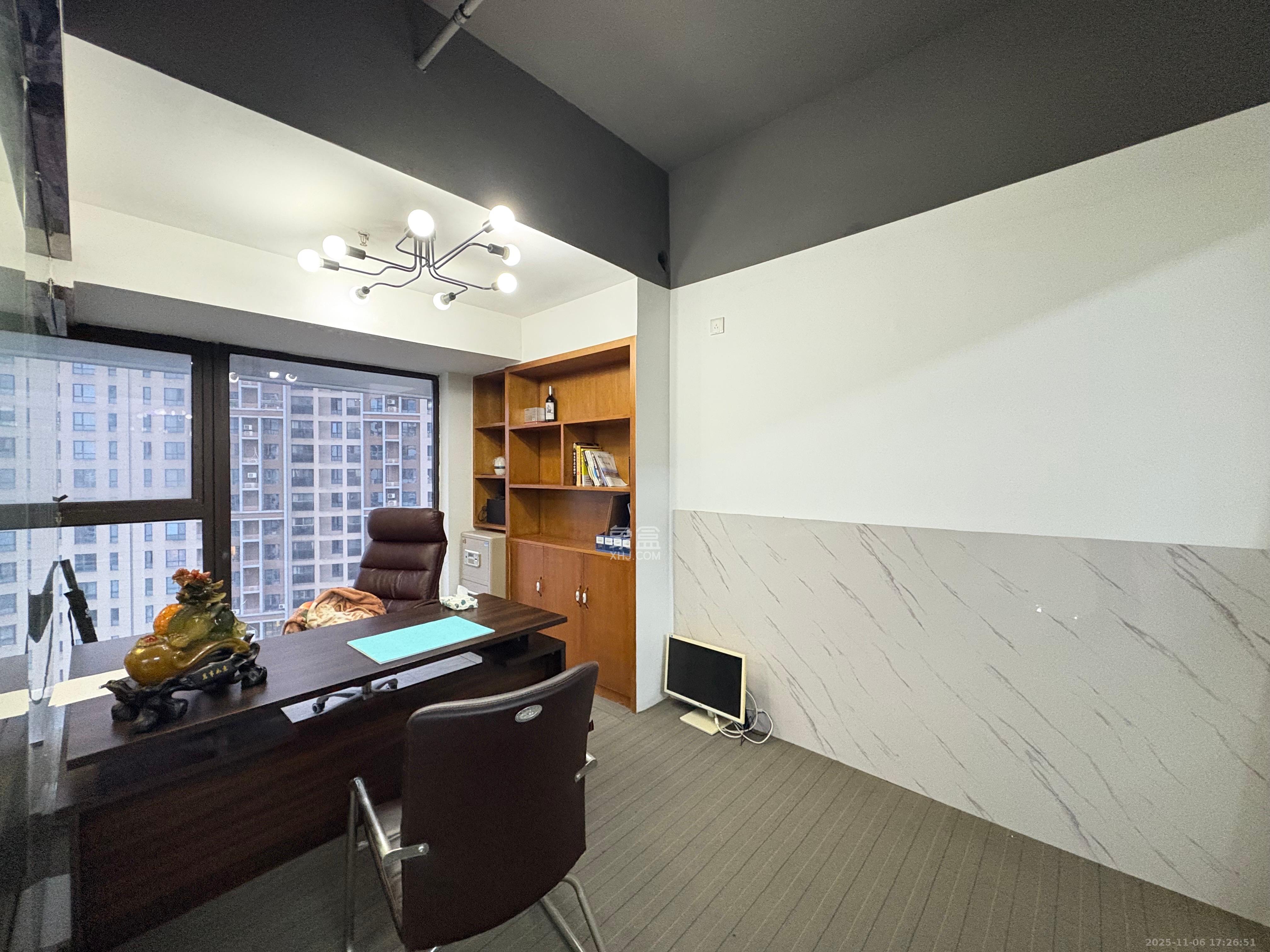 达美D6区   120.0㎡      6500.0元/月室内图