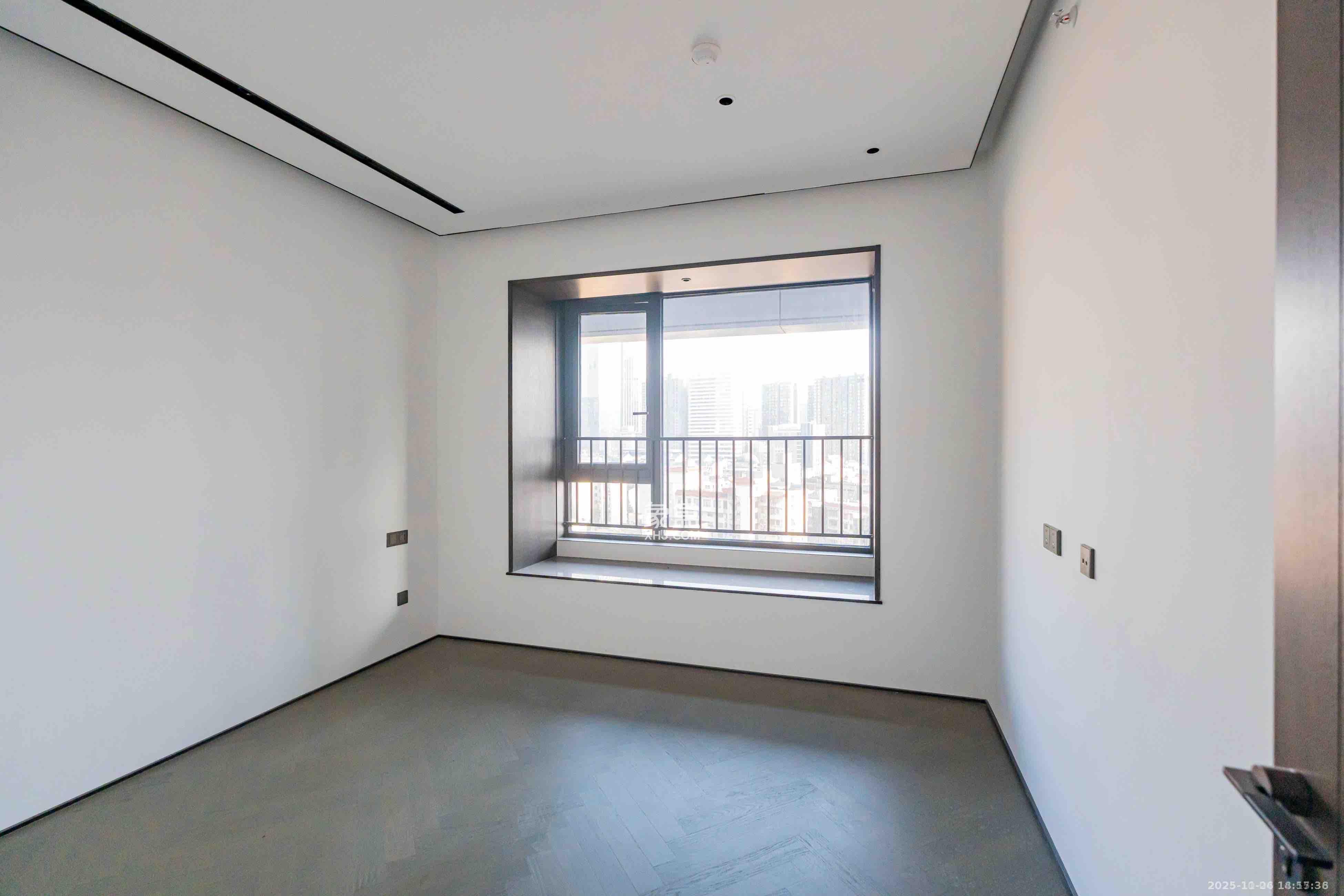 万科瑧湾汇  4室2厅3卫    15000.0元/月室内图