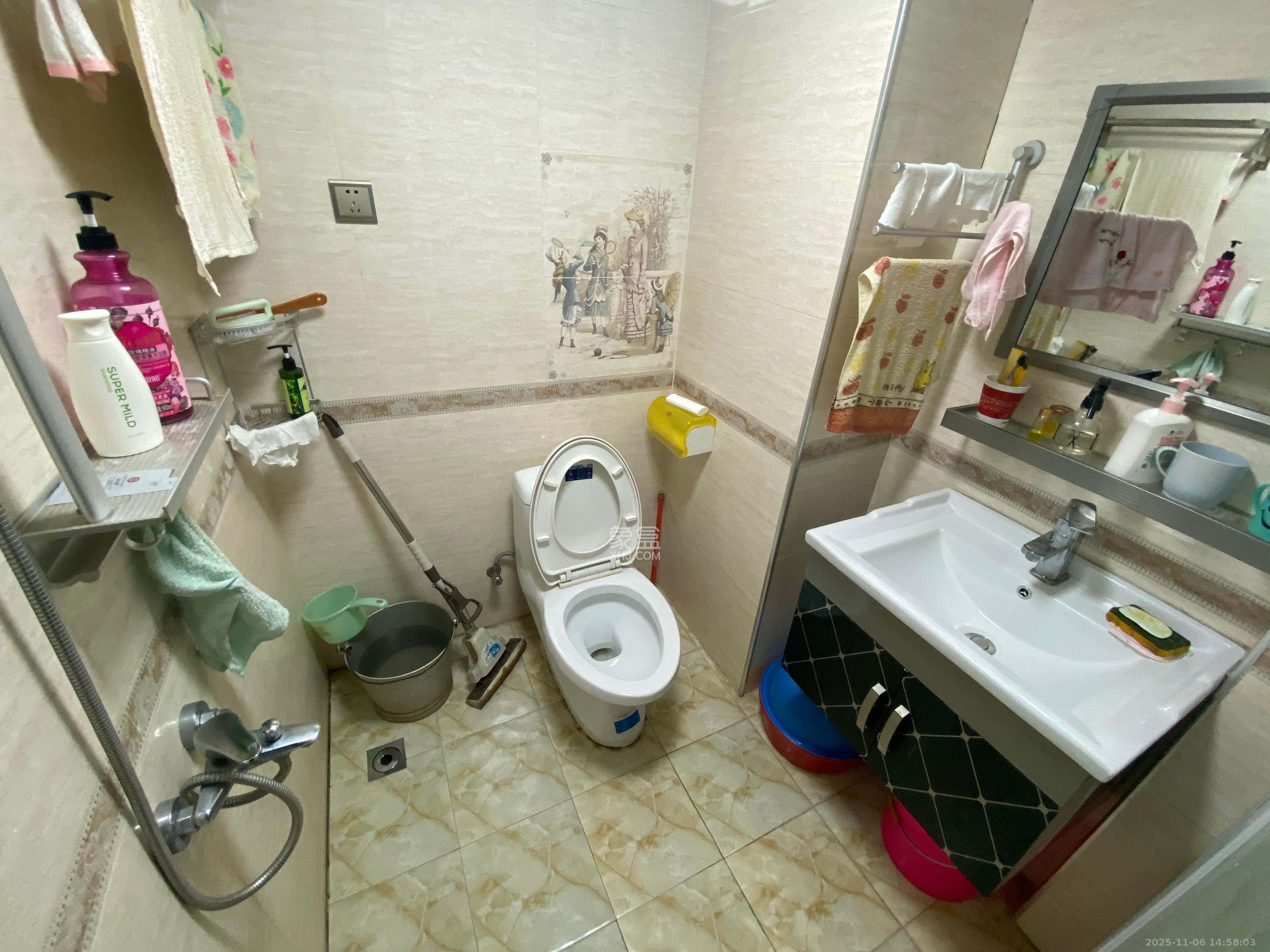 阳光锦城 1室1厅1卫 2000.0元/月 阳光锦城 1室1厅1卫 2000.0元/月室内图