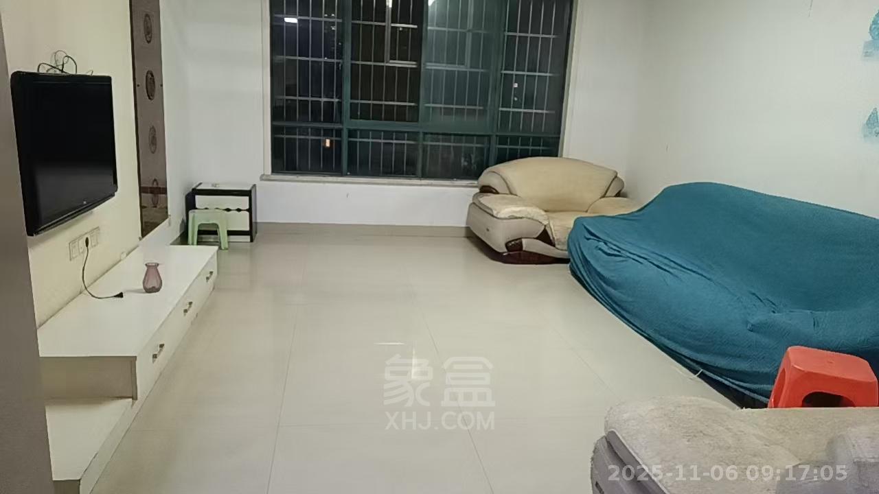 君逸康和  3室2厅2卫    1200.0元/月