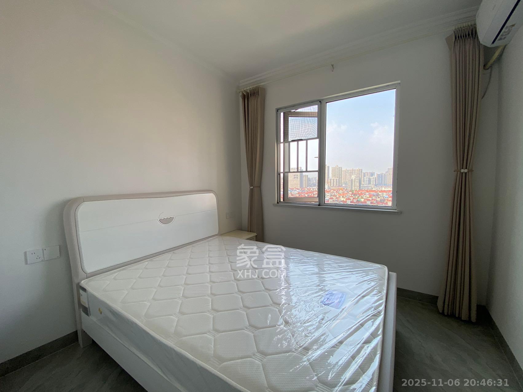 栖凤佳园 2室1厅1卫 2400.0元/月 栖凤佳园 2室1厅1卫 2400.0元/月室内图