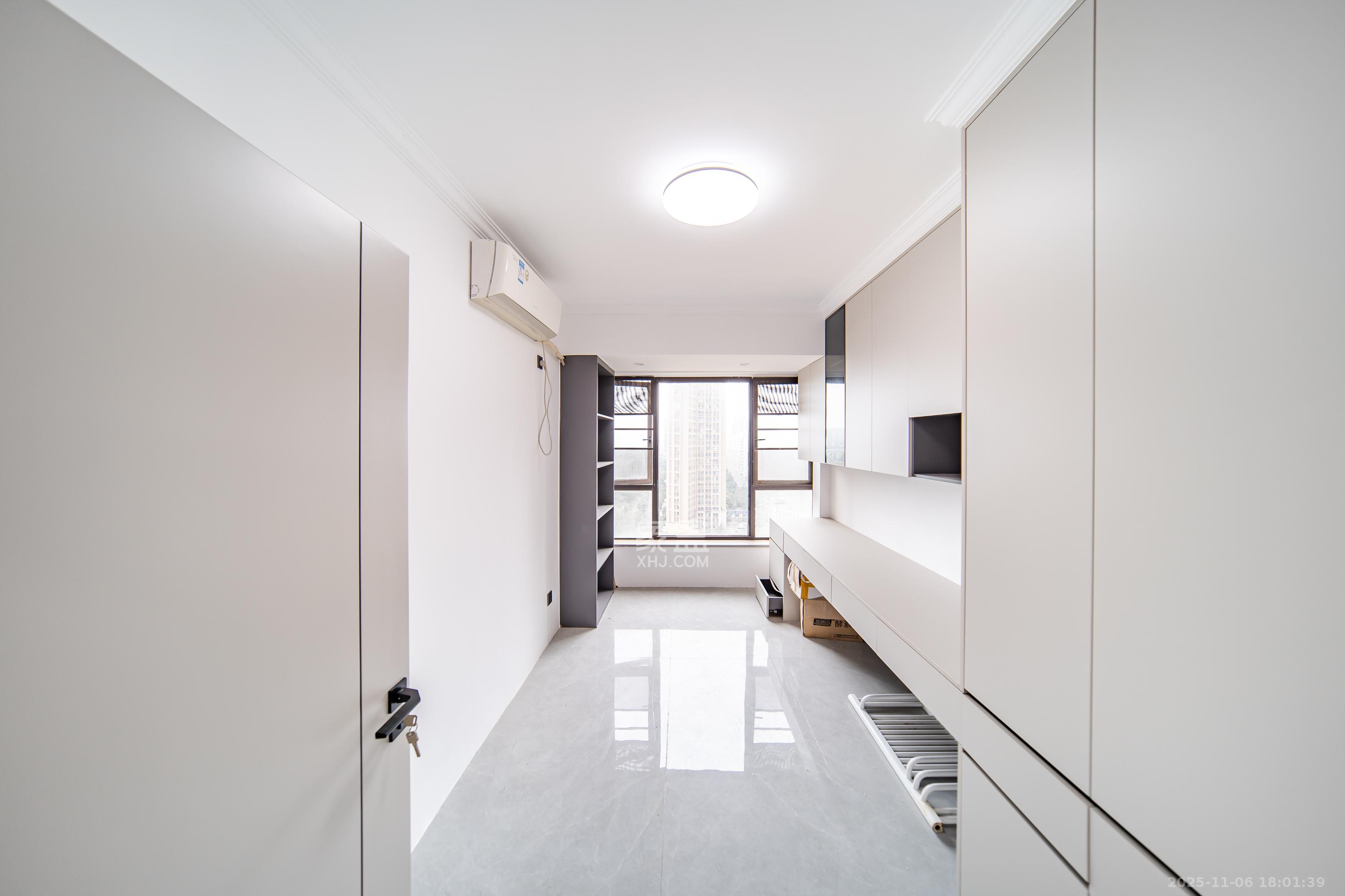 听香水榭 4室2厅2卫 158.0万 听香水榭 4室2厅2卫 158.0万卧室