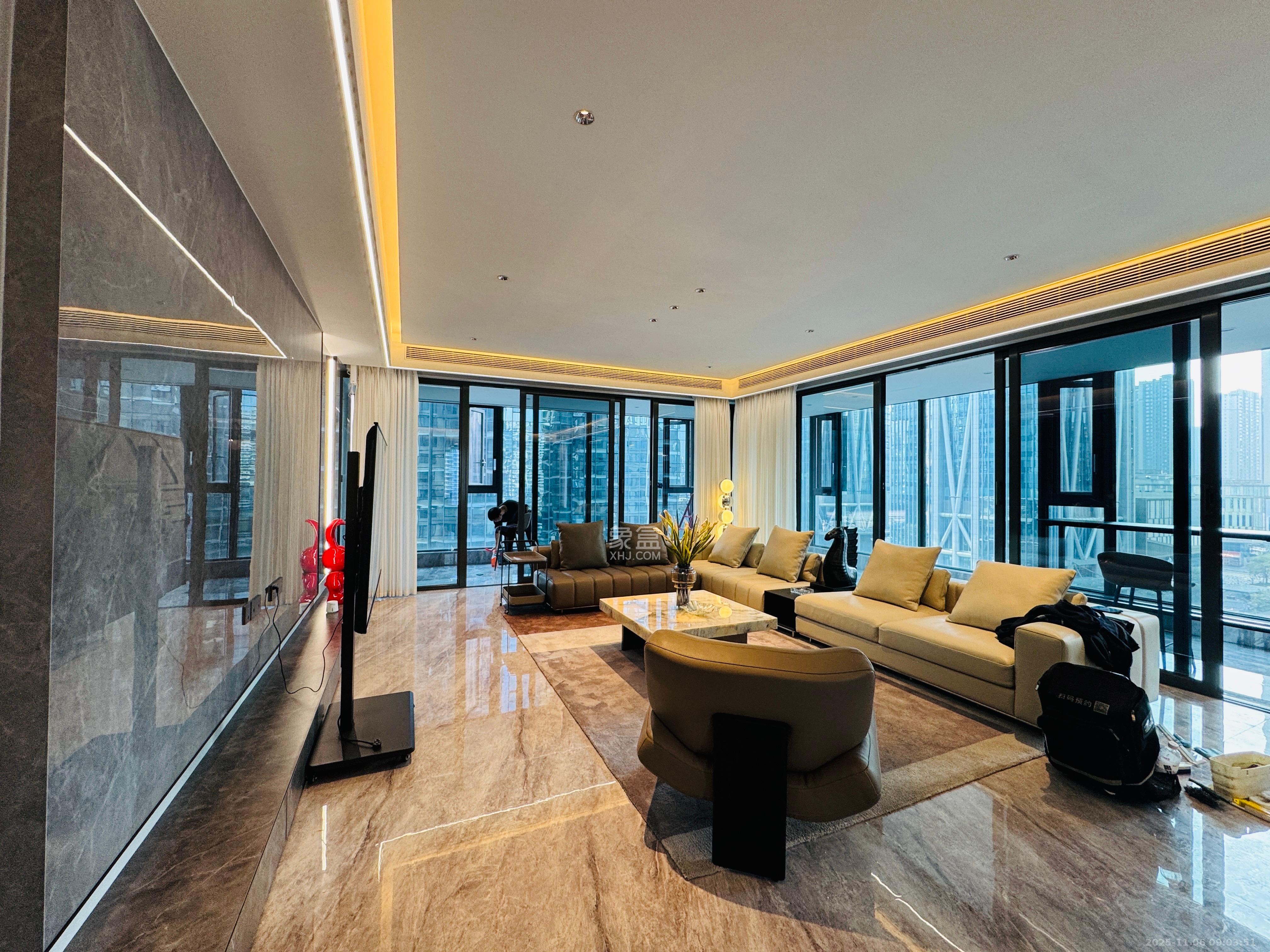 旭辉铂悦湘江 4室2厅3卫 18700.0元/月 旭辉铂悦湘江 4室2厅3卫 18700.0元/月室内图