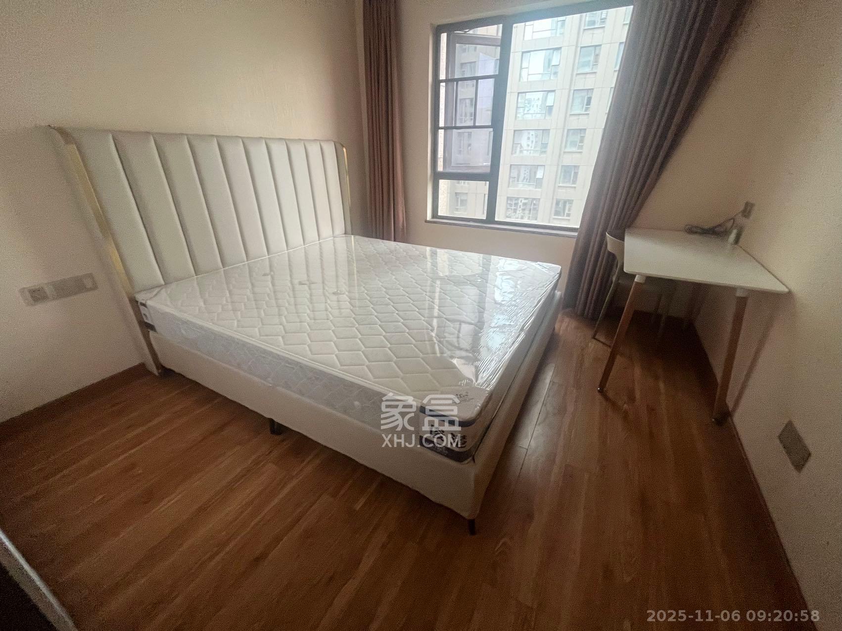 地质家园一、二期（地泰人民公馆）  2室1厅1卫    3200.0元/月室内图