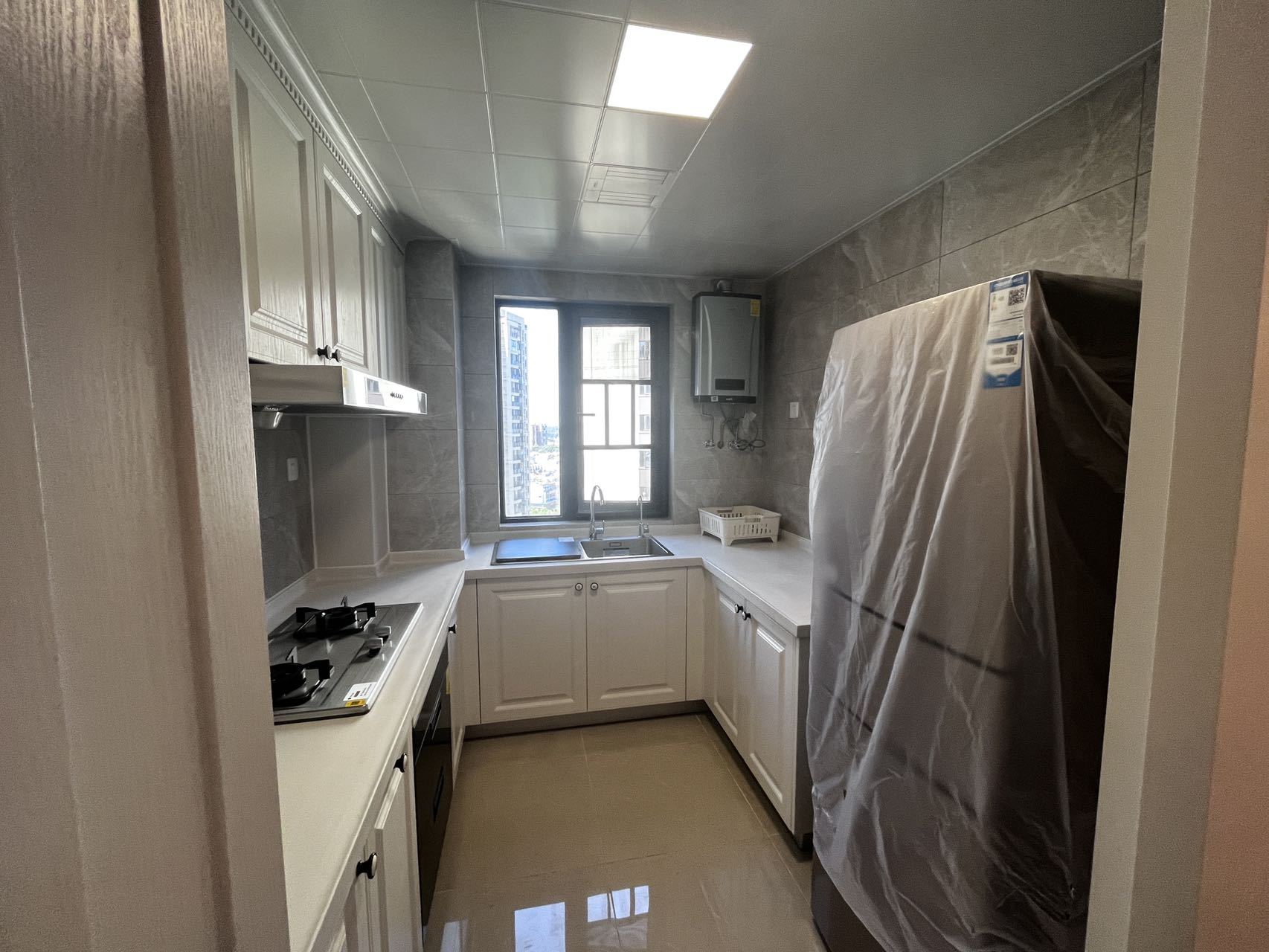 中海珑悦府  4室1厅1卫    3500.0元/月户型图